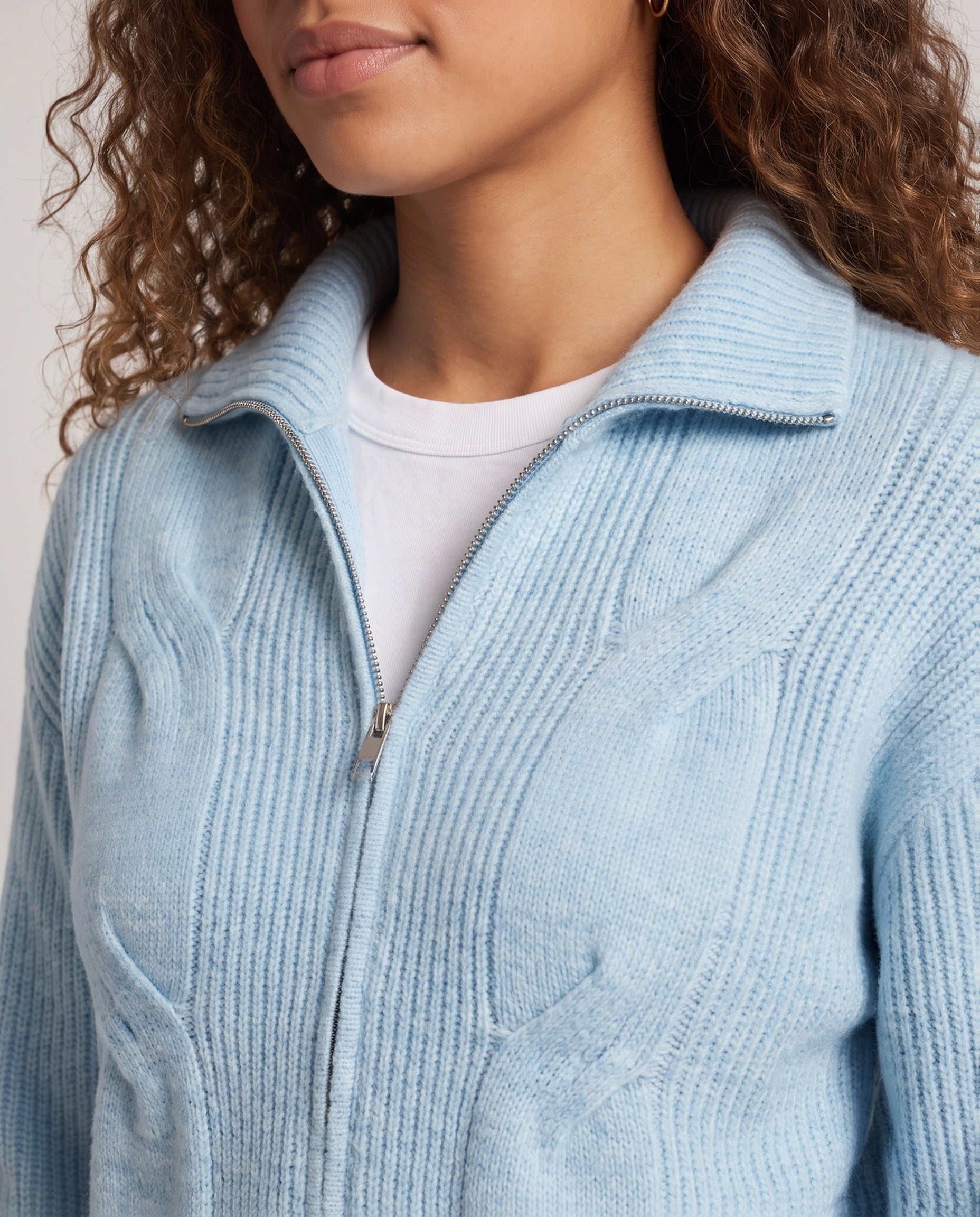 Product 16017128128842 - close_up_detail