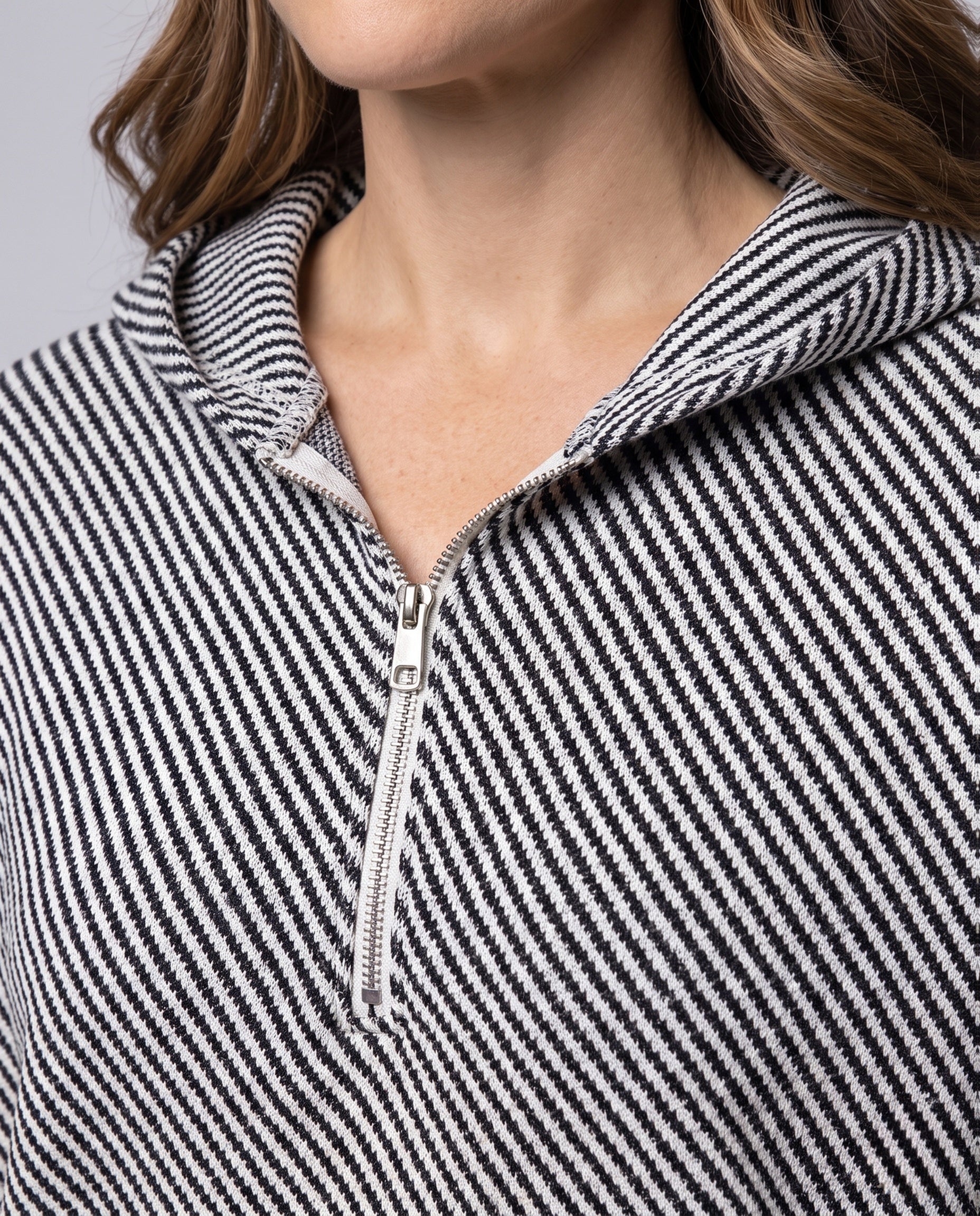 Product 16017128554826 - close_up_detail