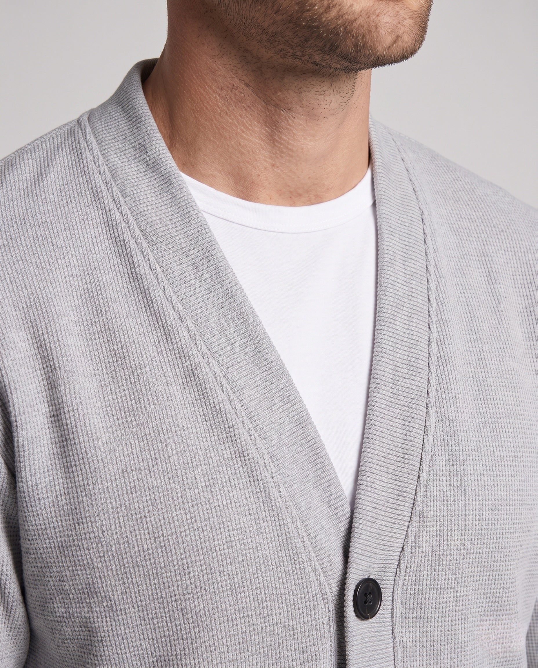 Product 16017147691338 - close_up_detail
