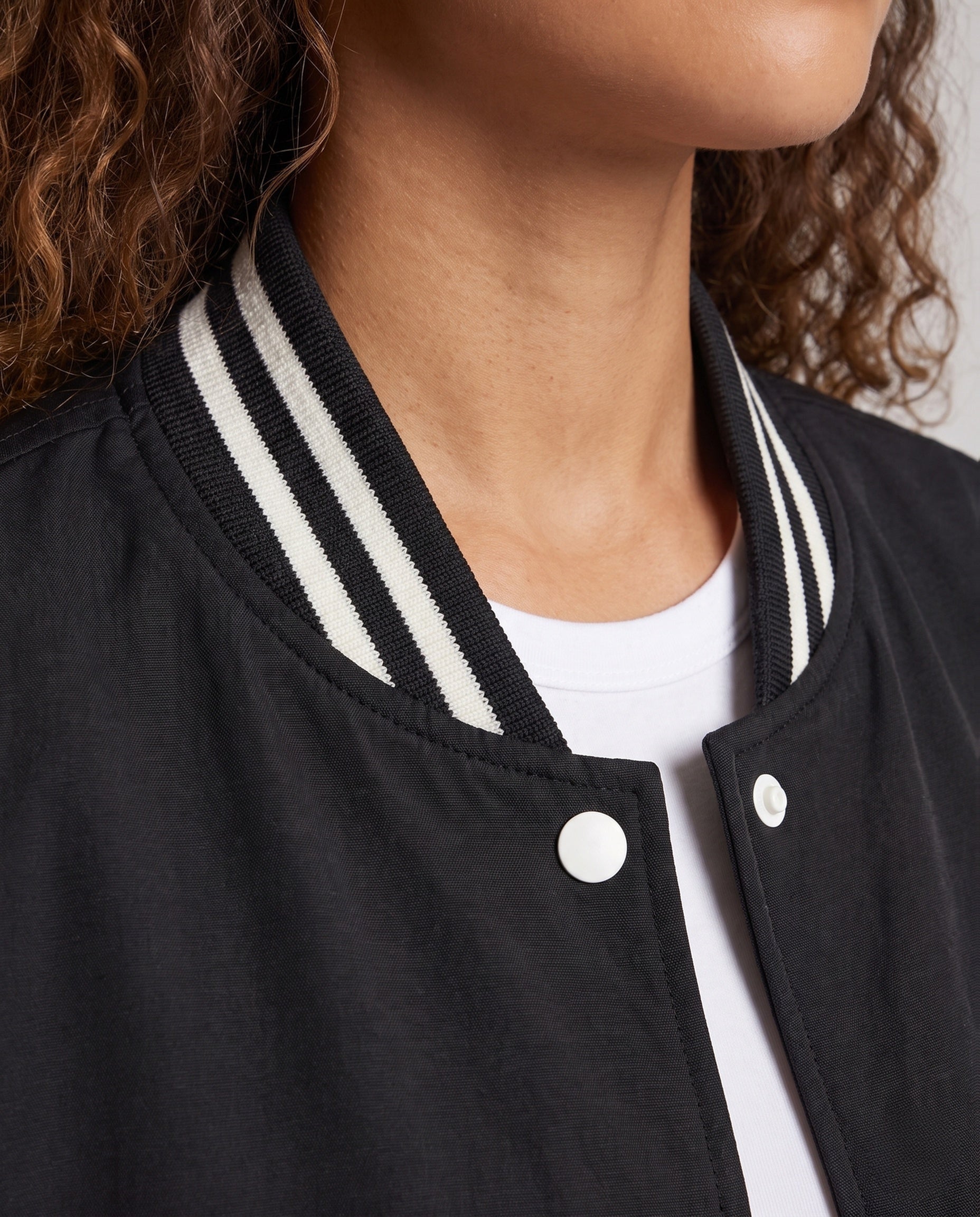 Product 16025030656330 - close_up_detail