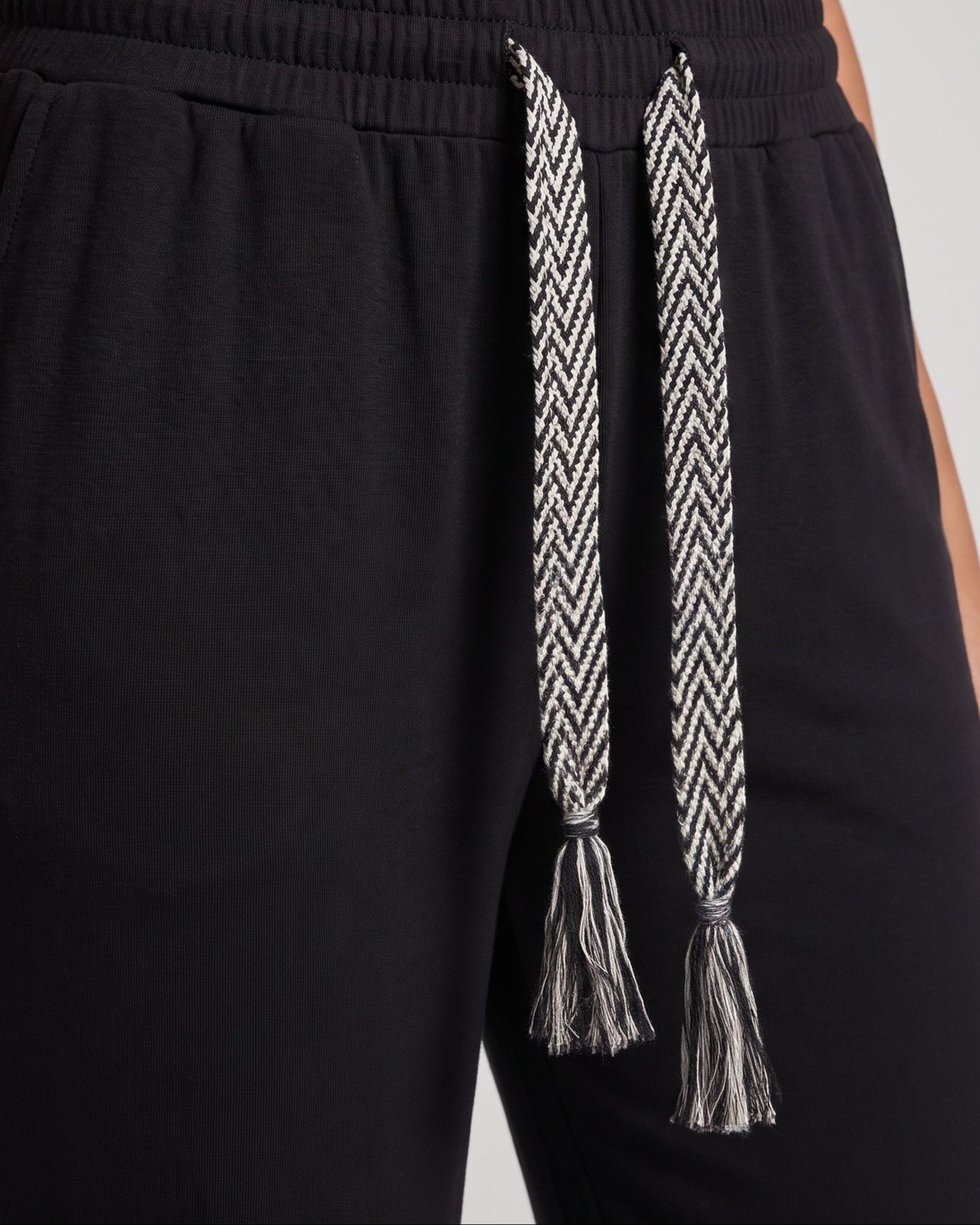 Product 16025036456266 - close_up_detail