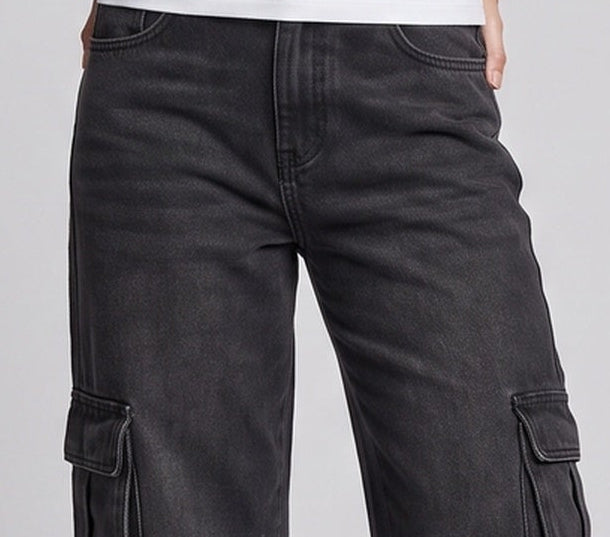 Ladies Wide-Cut Utility Jeans Chichicherry