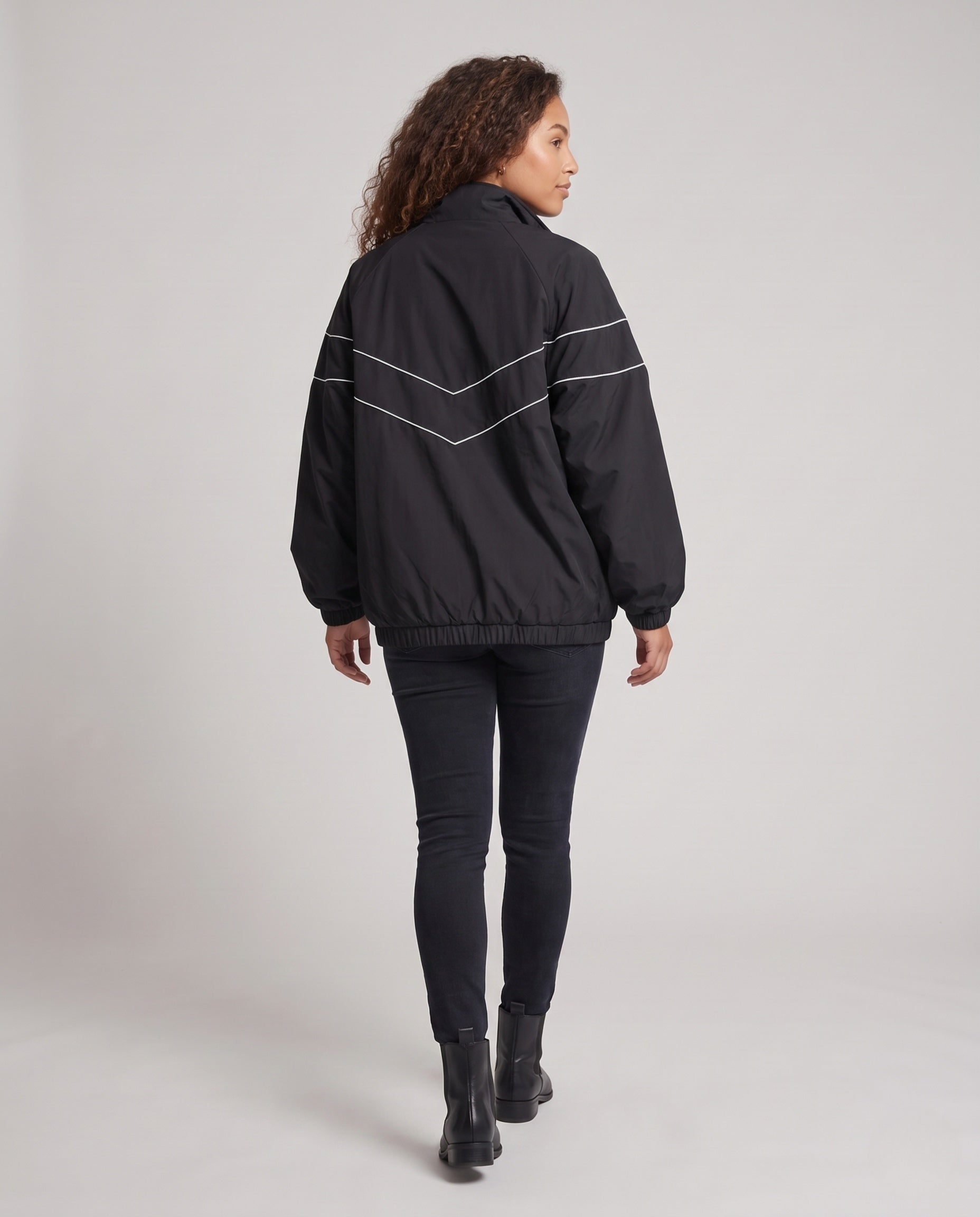 Product 16028658401610 - back_view