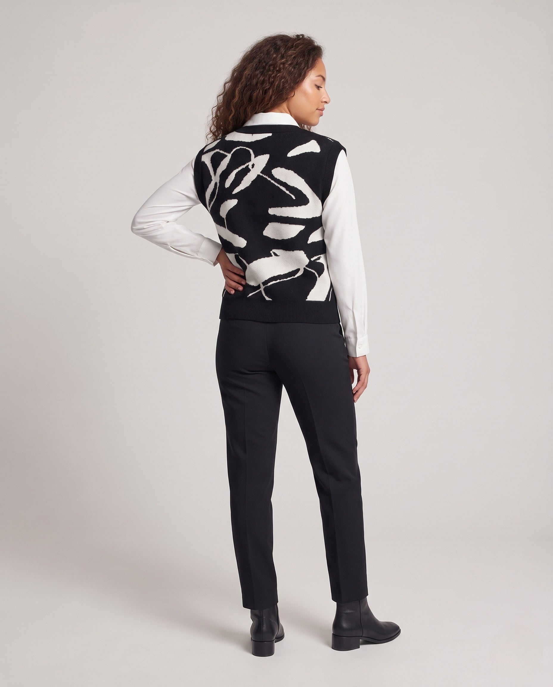 Product 16033015497034 - back_view