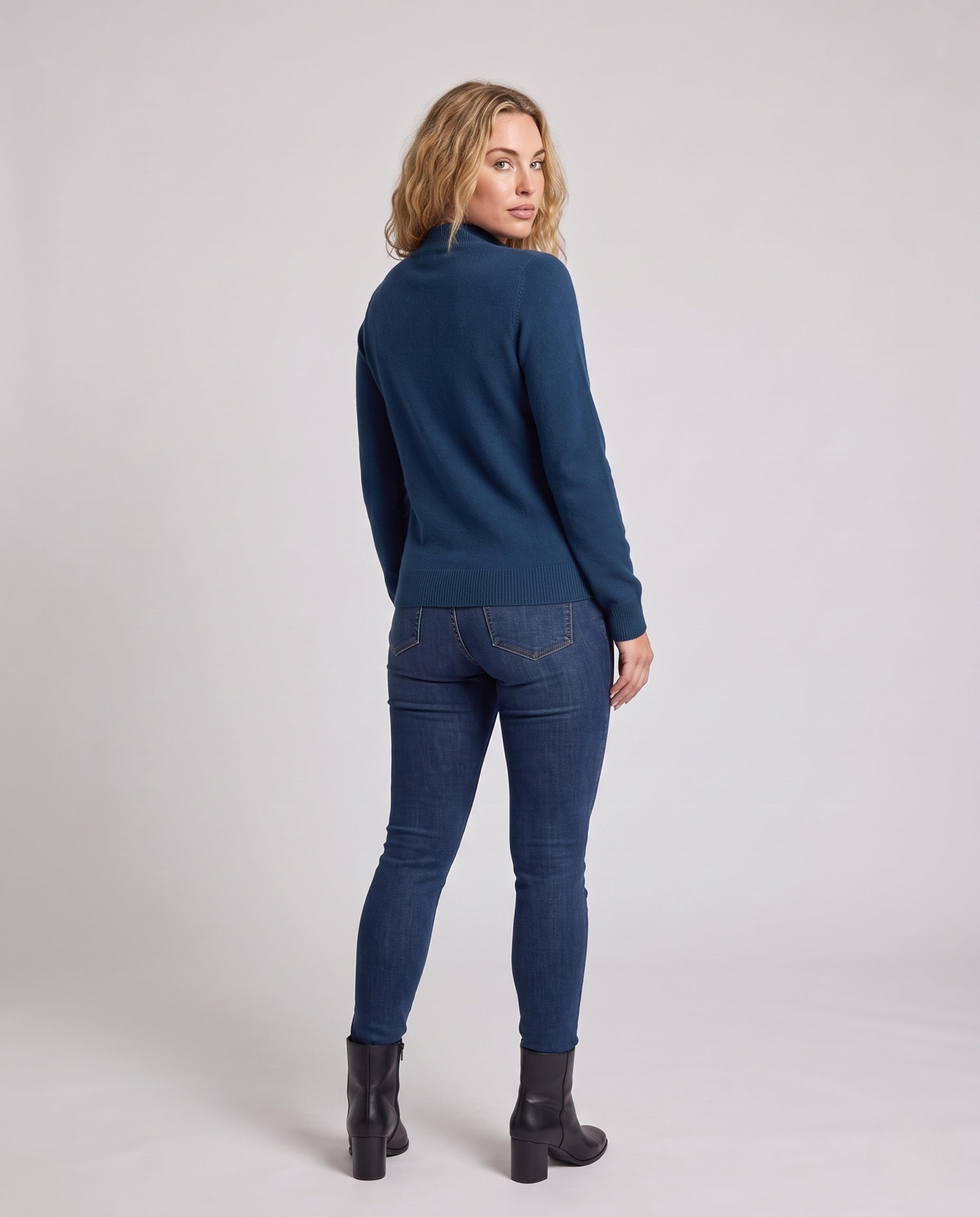 Product 16033018806602 - back_view