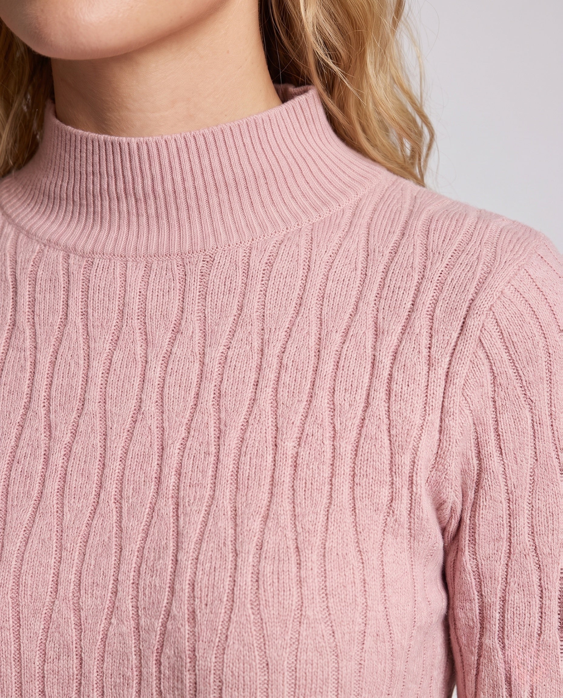 Product 16033031782730 - close_up_detail