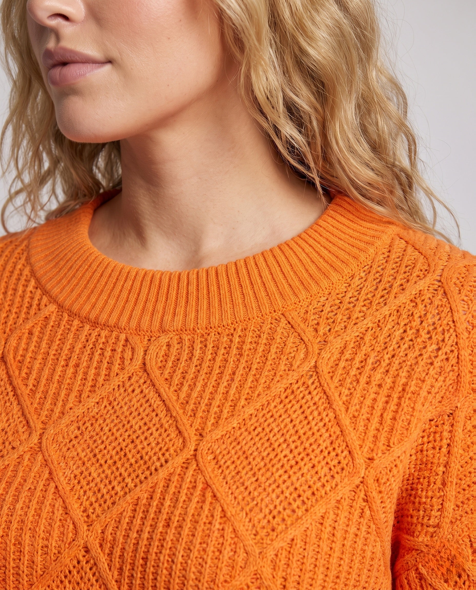 Product 16033032765770 - close_up_detail