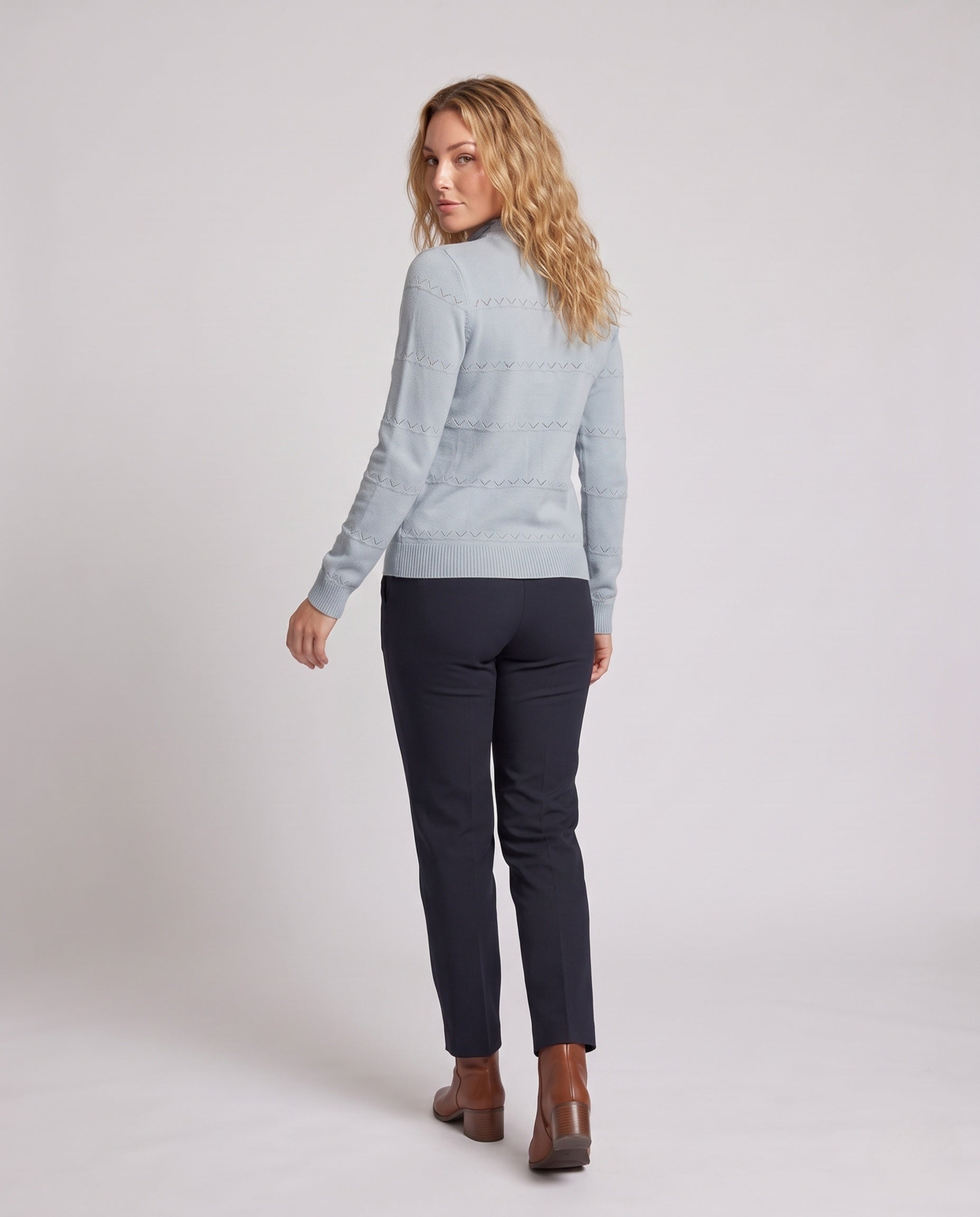 Product 16033032929610 - back_view