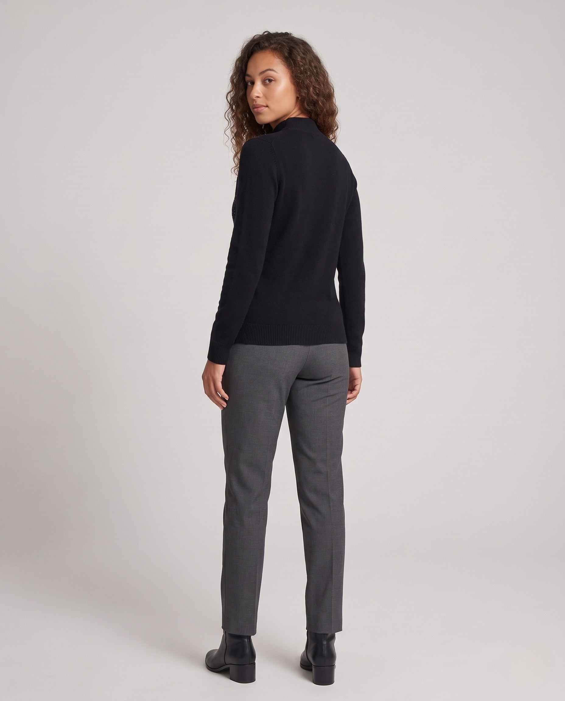 Product 16034469577034 - back_view