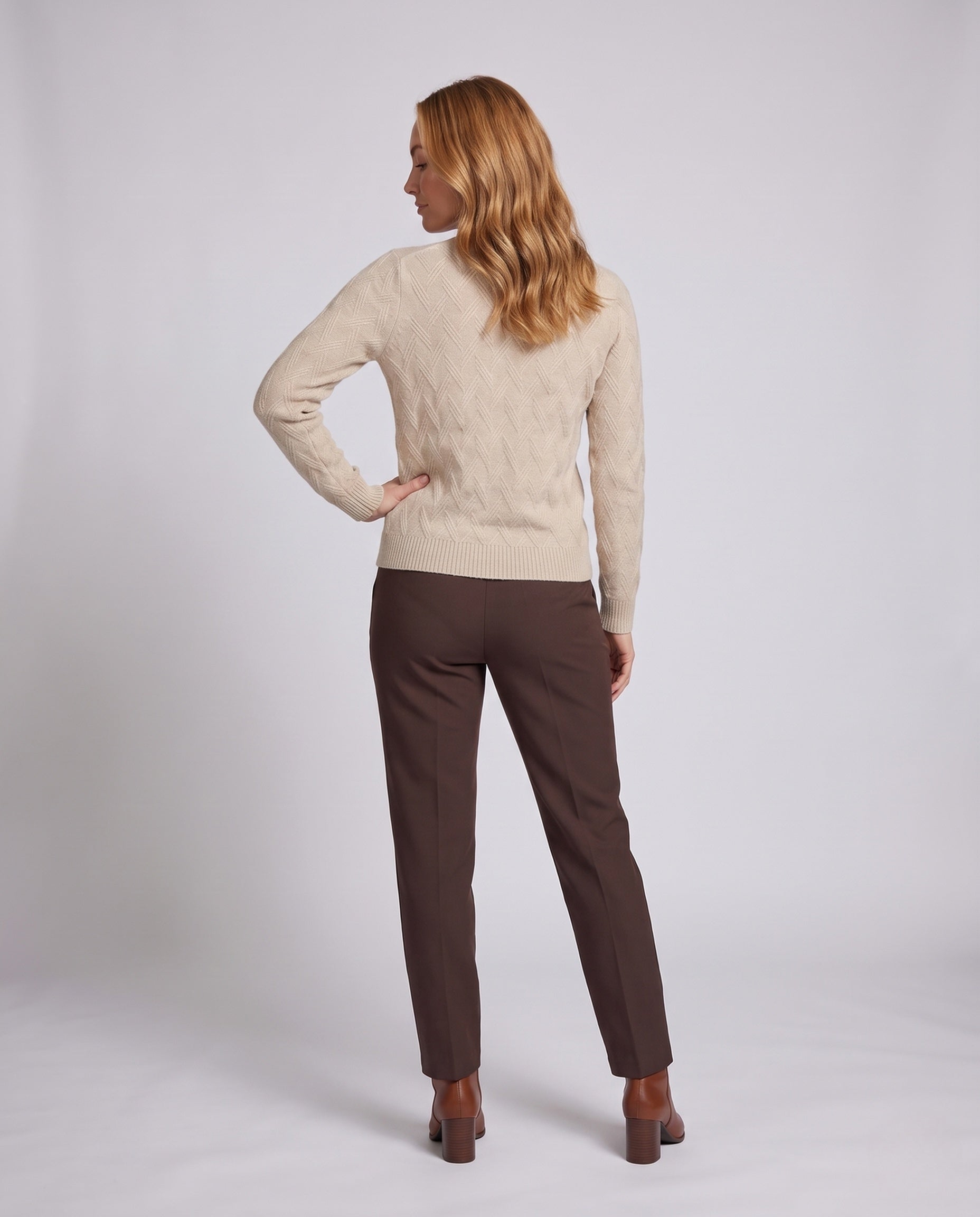 Product 16034475966794 - back_view