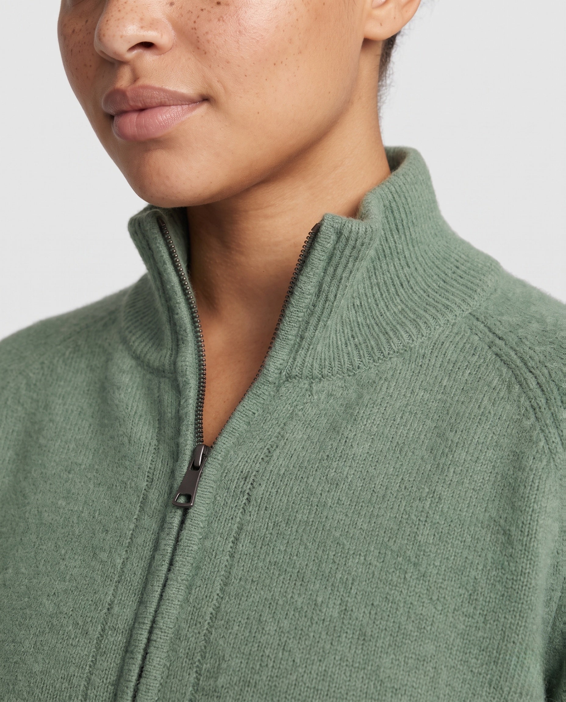 Product 16034477277514 - close_up_detail