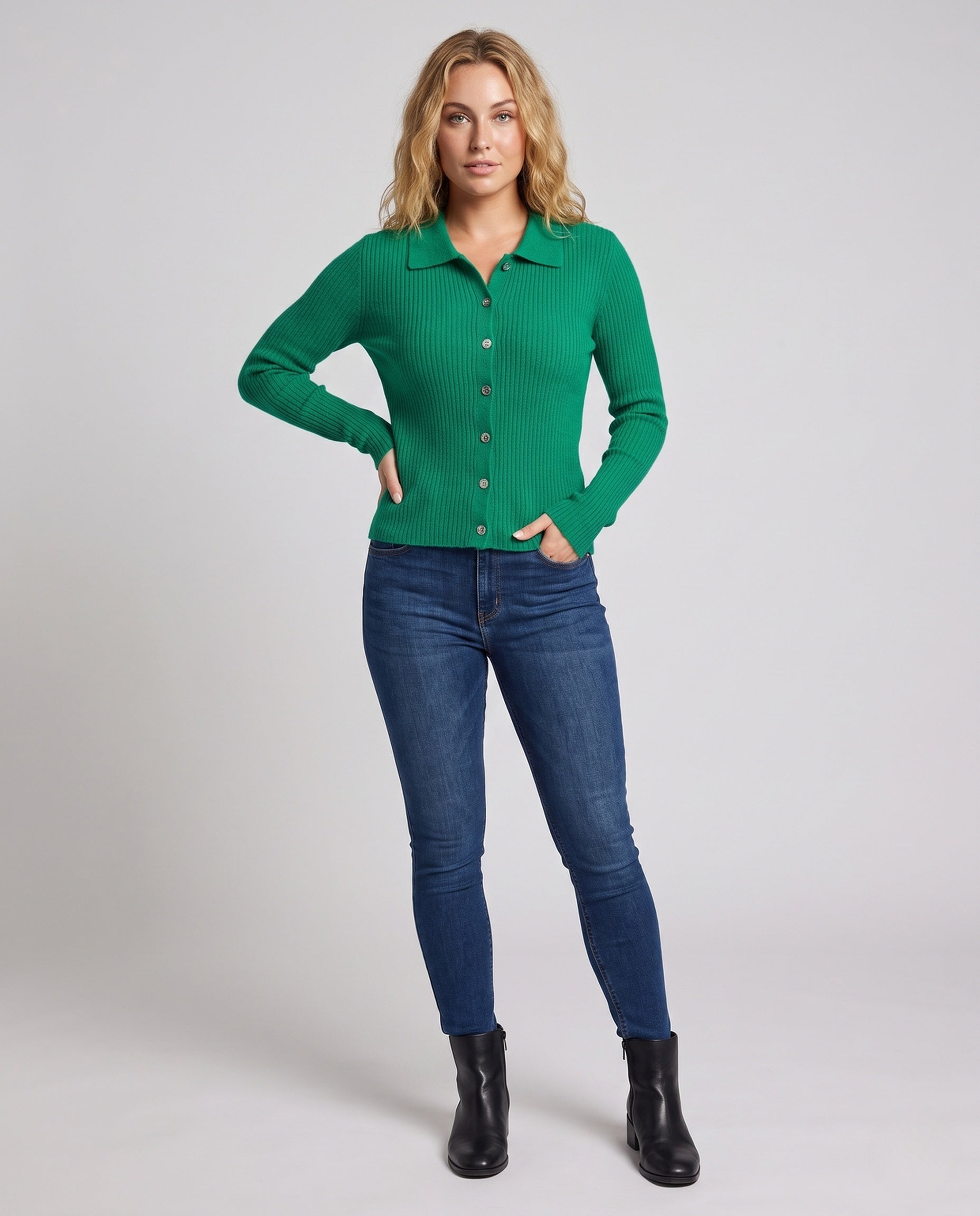 Product 16034477801802 - full_body_front