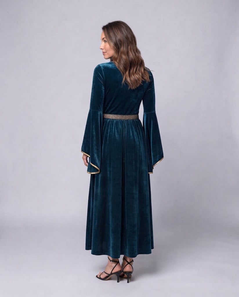 Ladies Elegant Maxi Dress with Wide Flared Sleeves and Decorative Waist Belt Chichicherry
