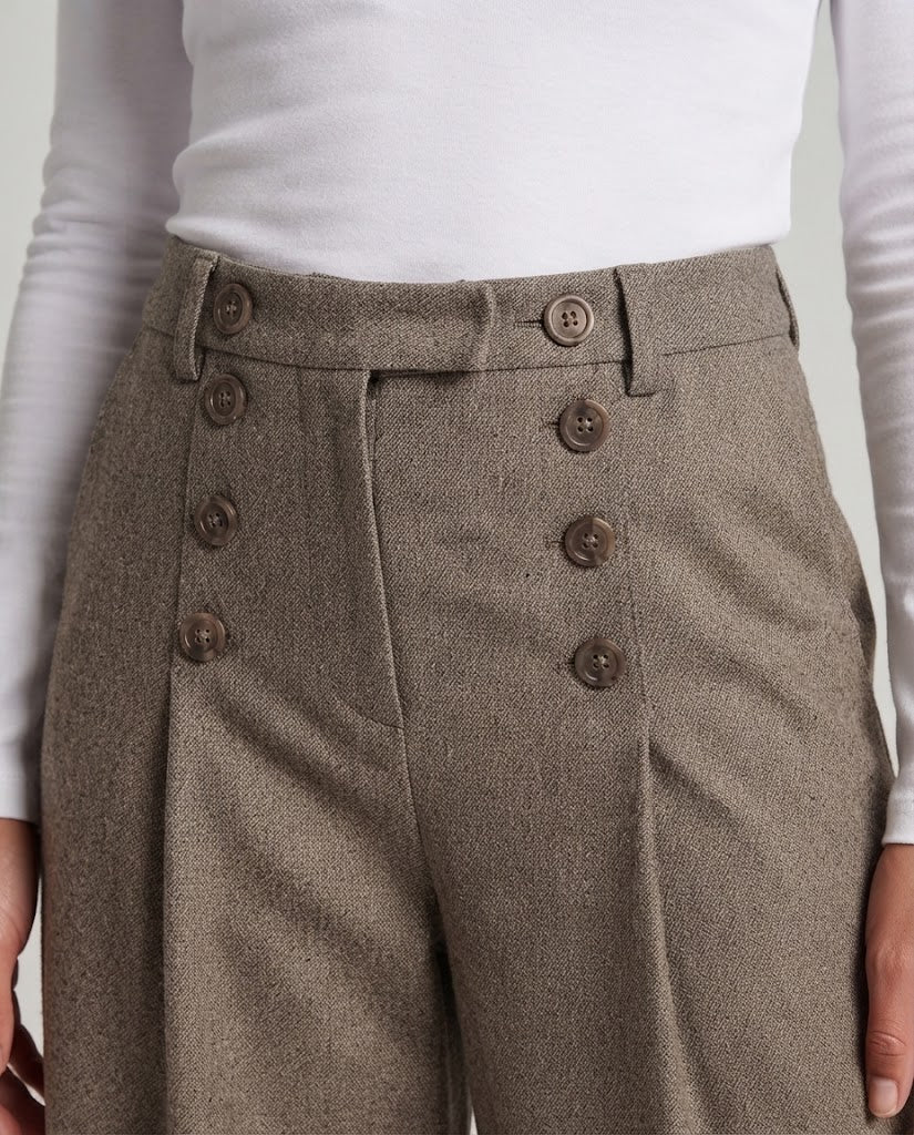 Ladies elegant and comfortable wide-cut fabric trousers Chichicherry
