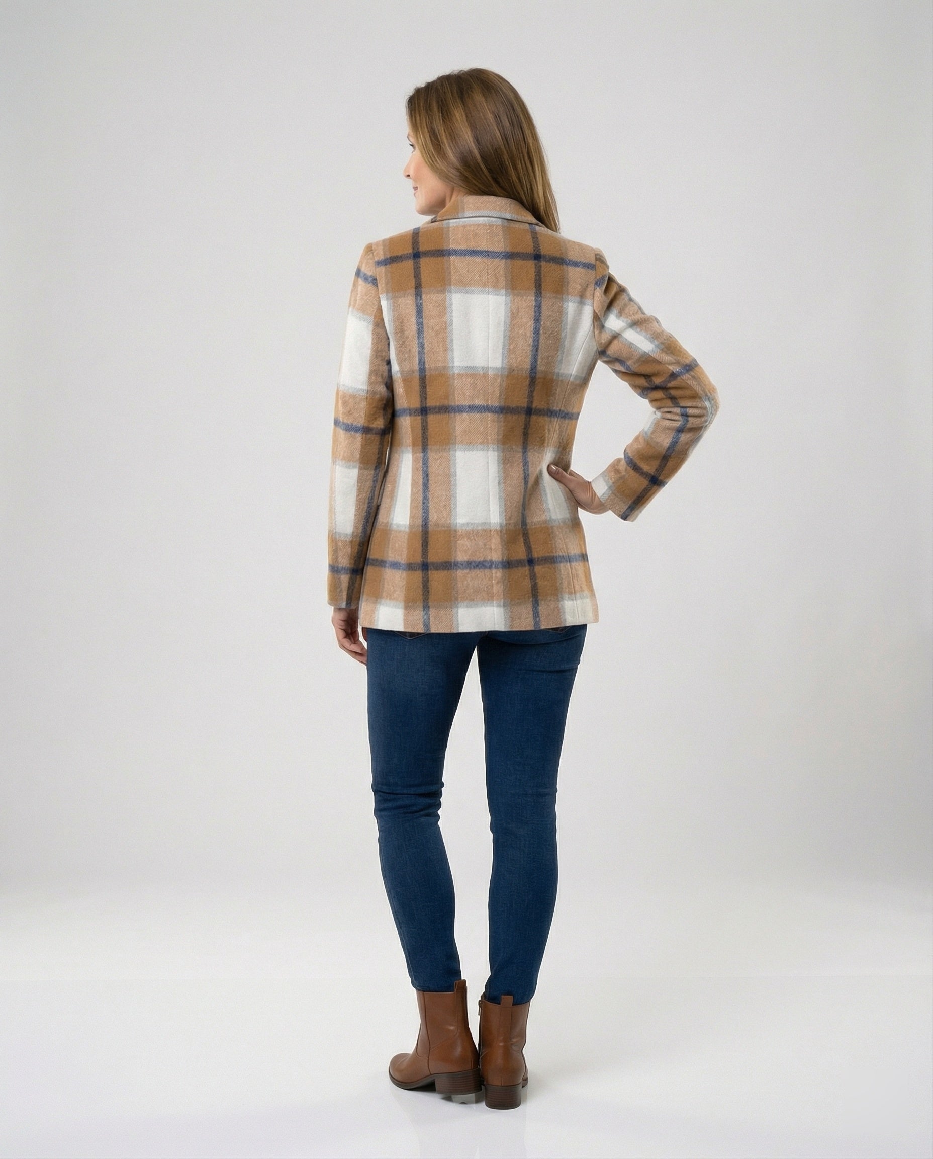 Women Checked Blazer with Tailored Fit