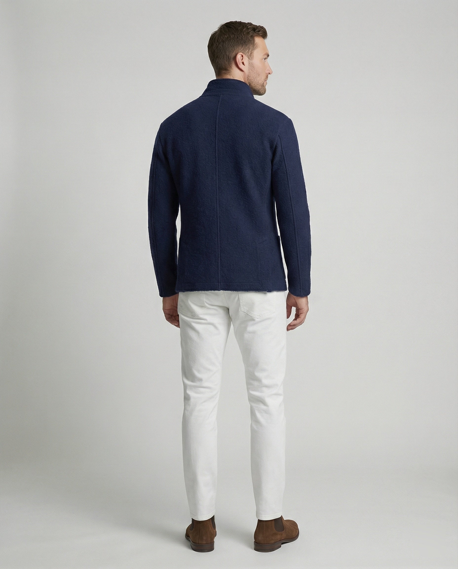 Men's elegant cardigan with practical cut and fashionable details