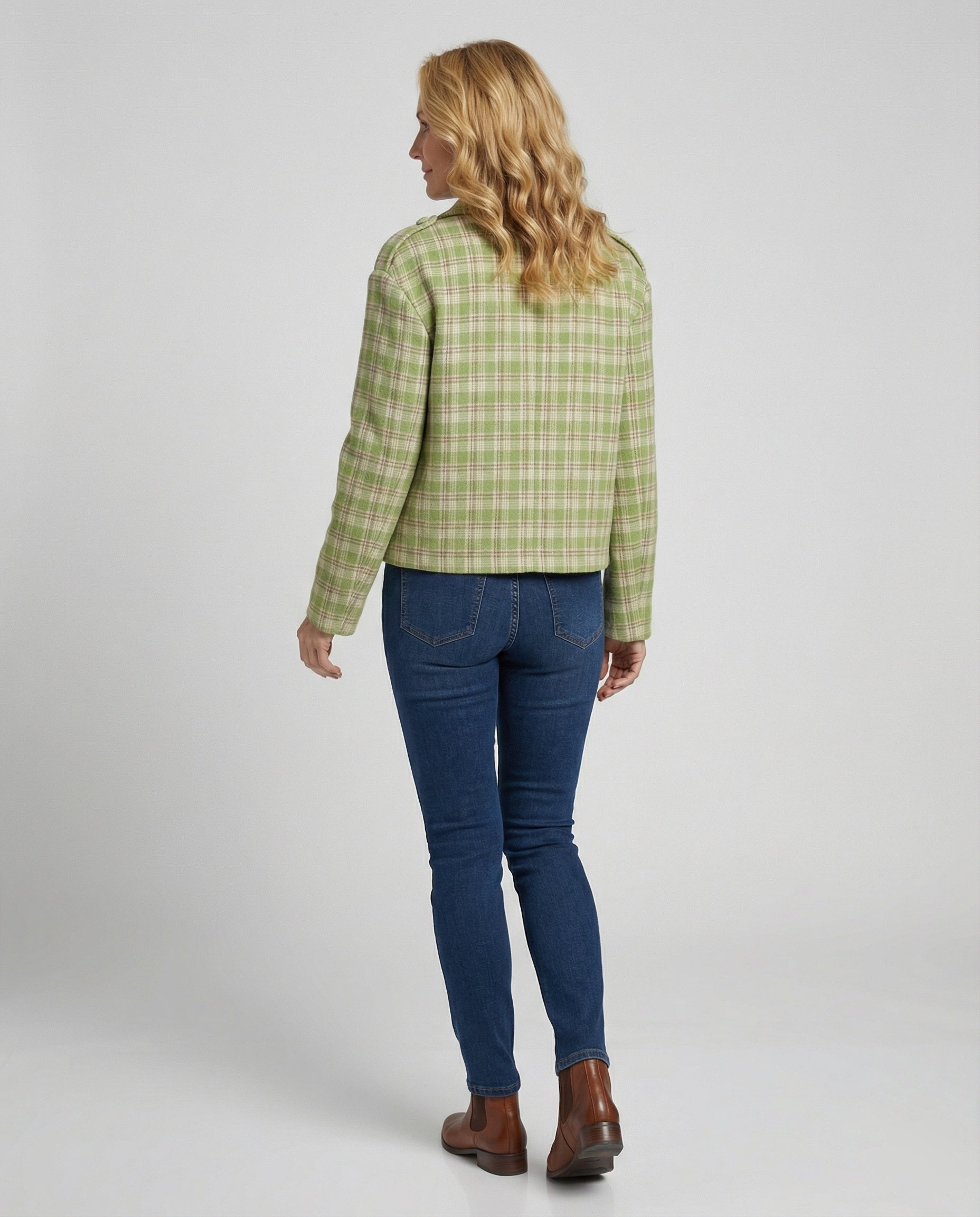 Women Checkered Short Jacket in Vintage Style