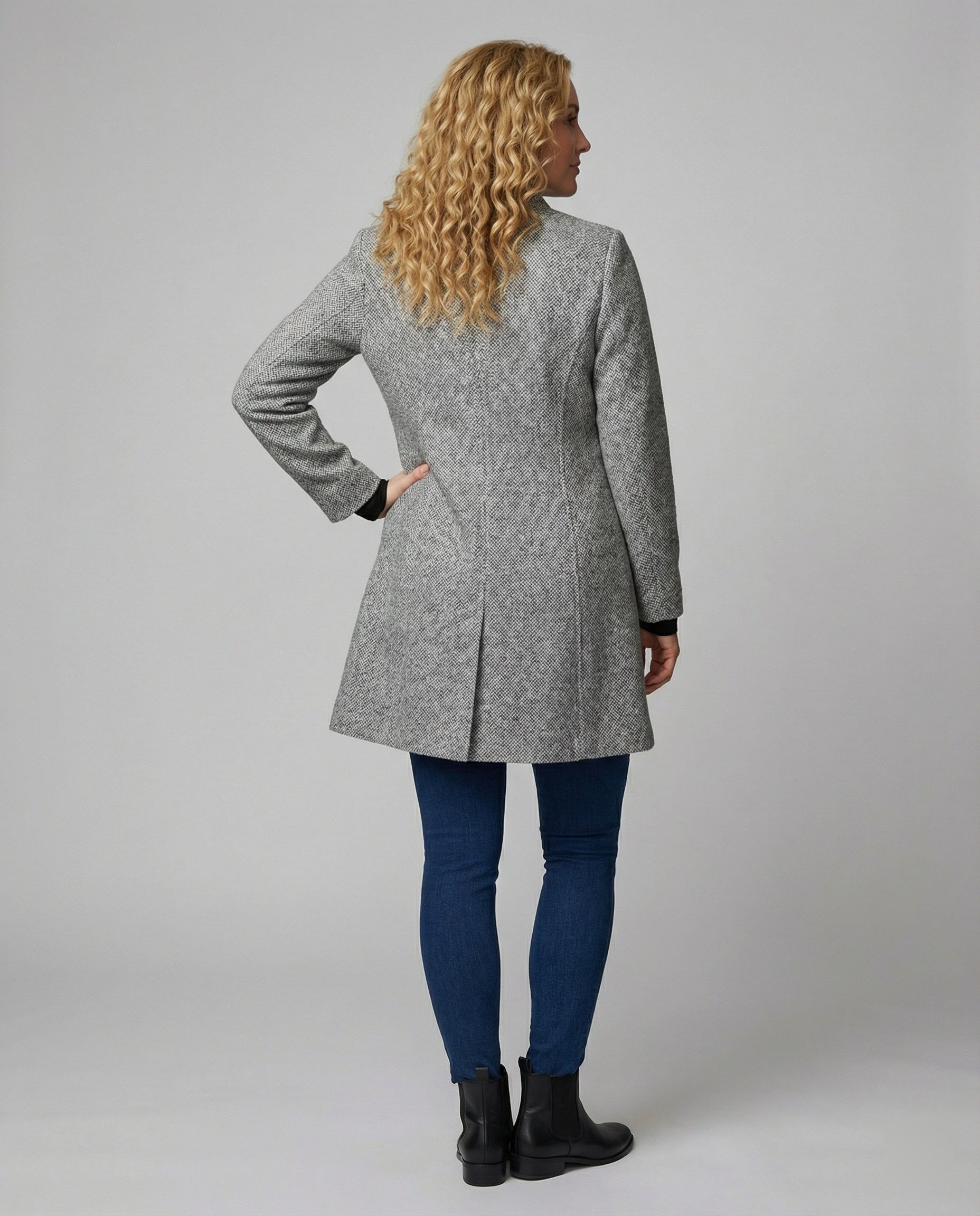 Women Elegant Cardigan