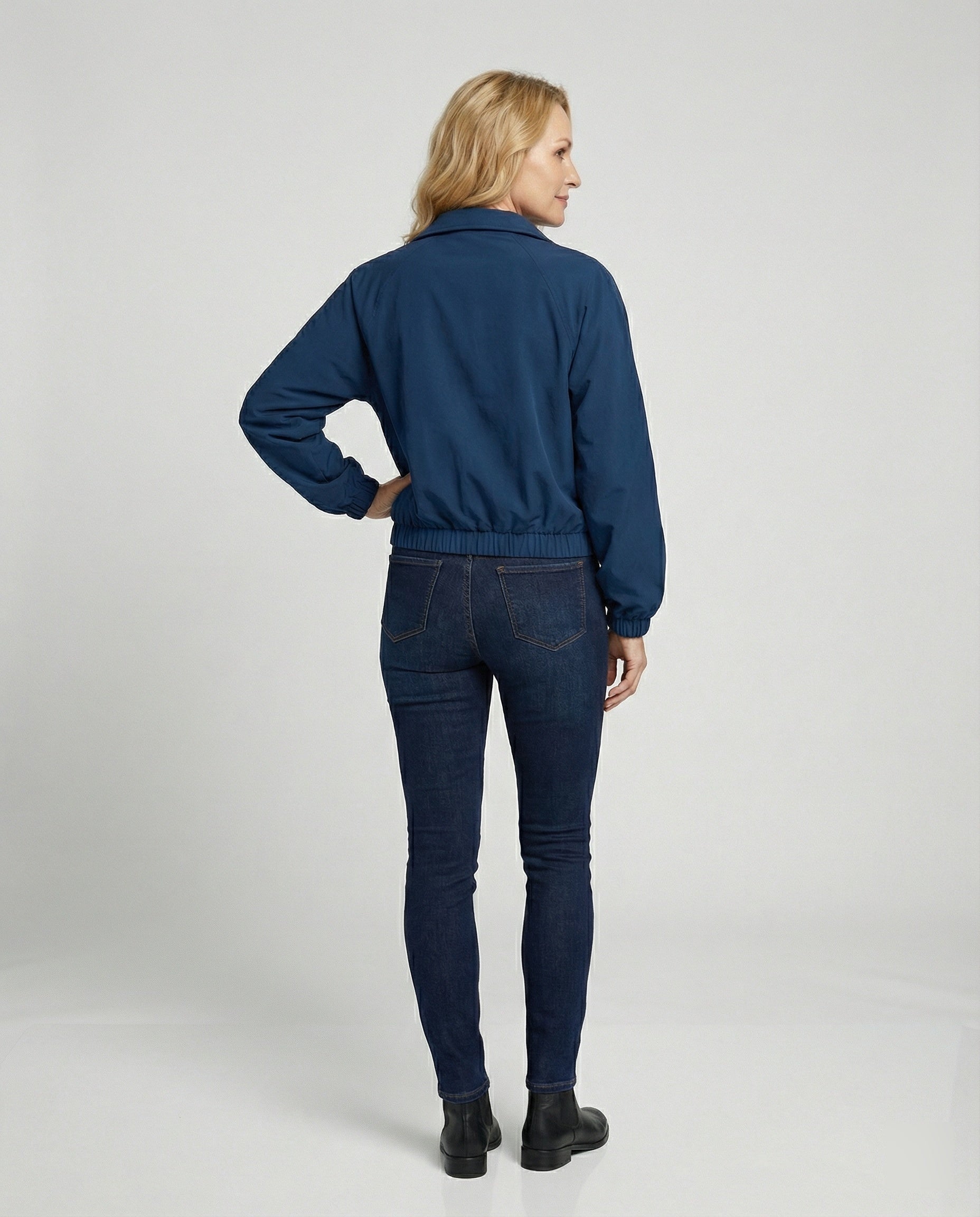 Light Training Jacket Tailored Women's