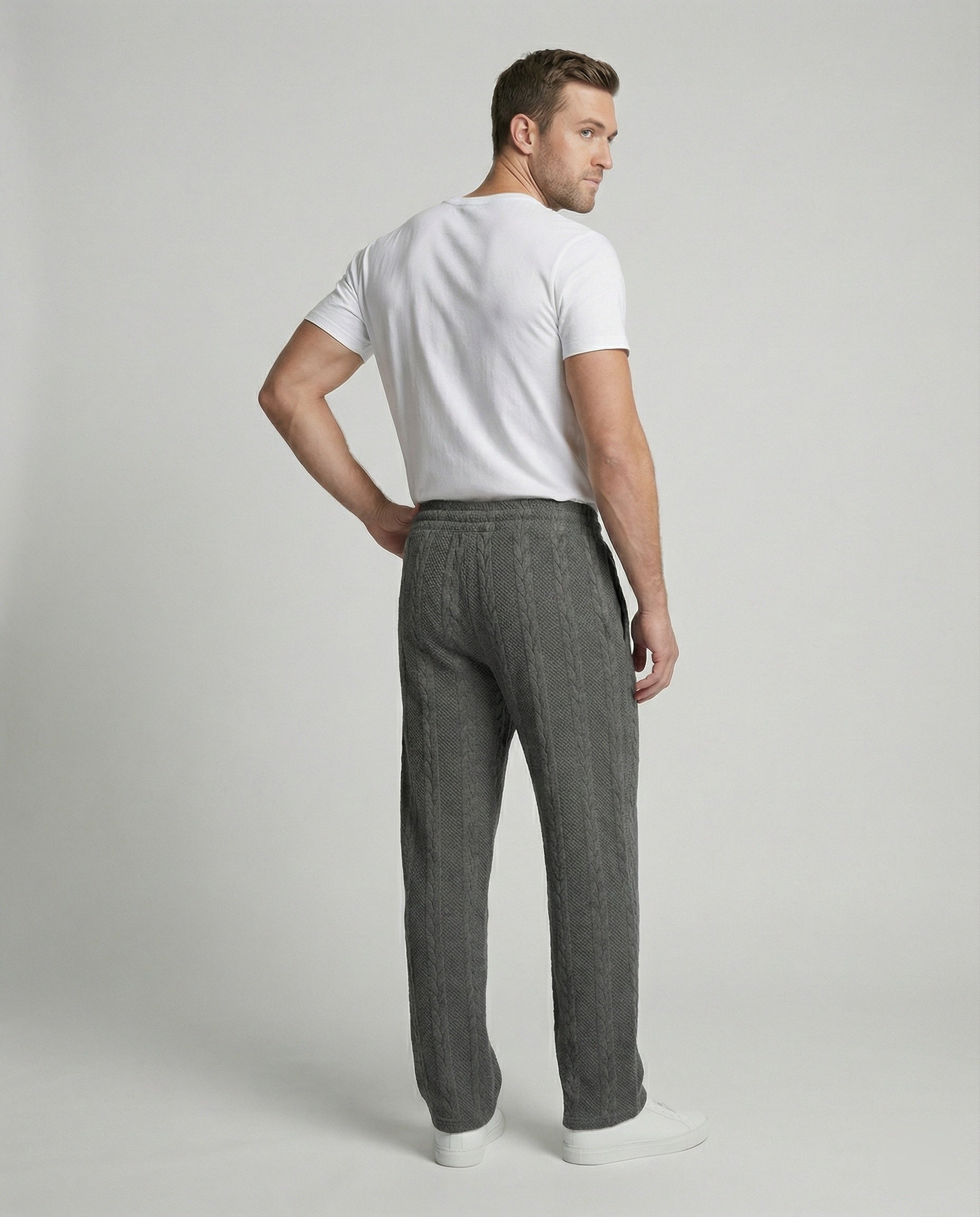 Men's casual pants with elastic waistband