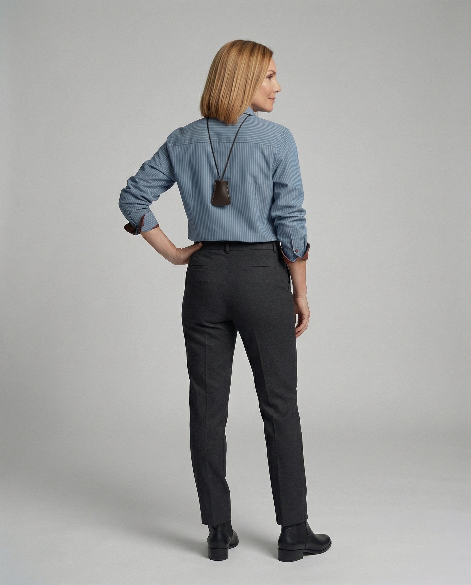 Women's shirt blouse with casual cut