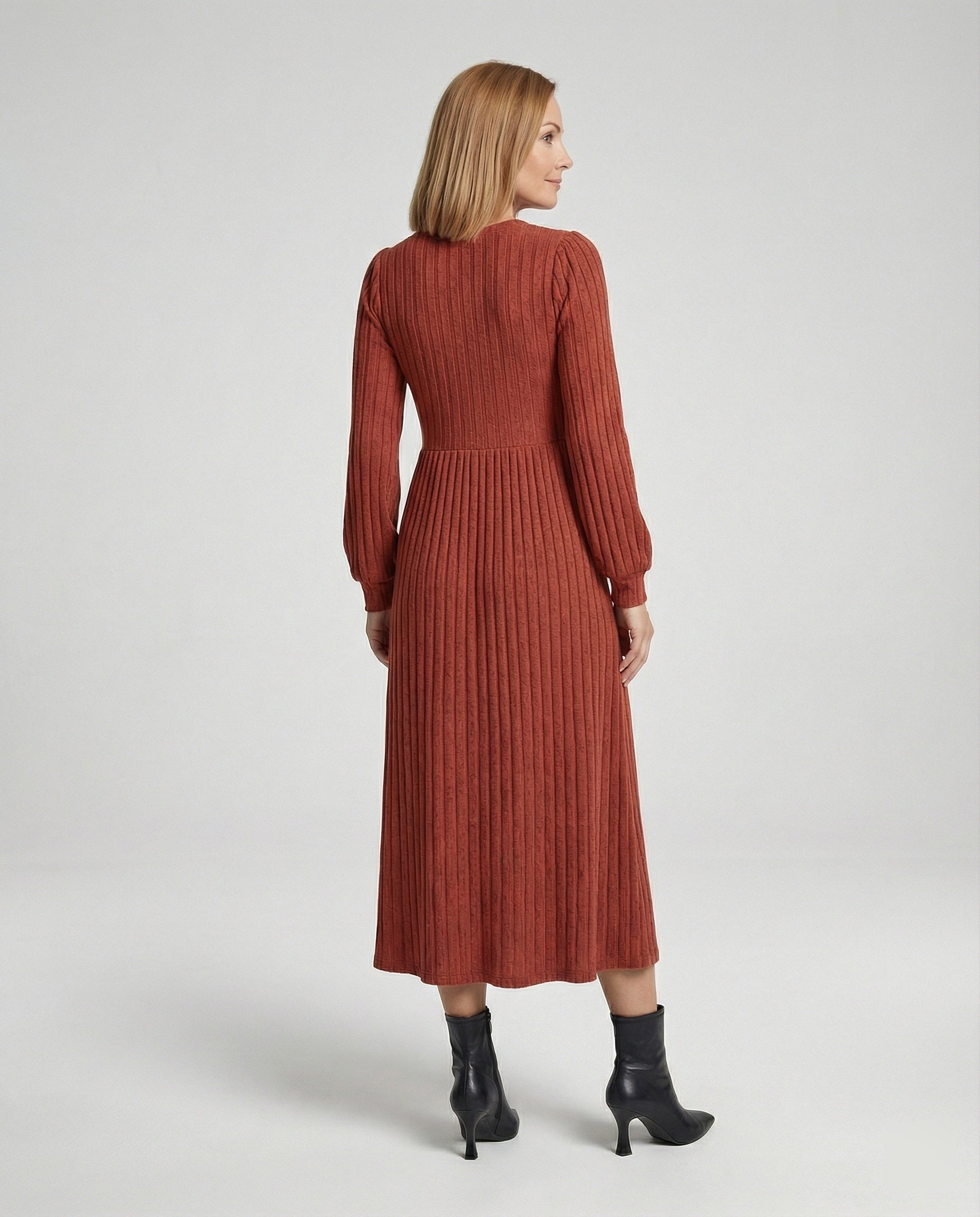 Women's Maxi Dress Knit with Belt