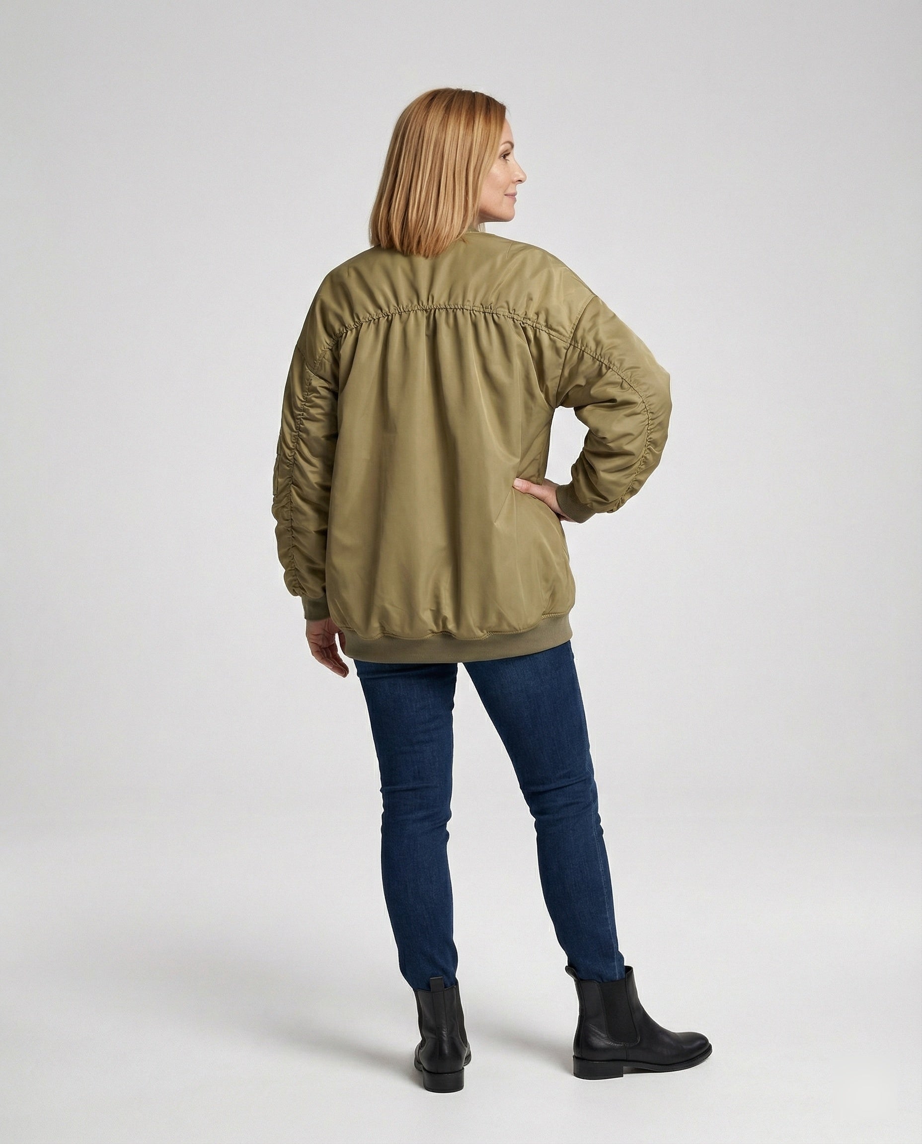 Women's padded bomber jacket