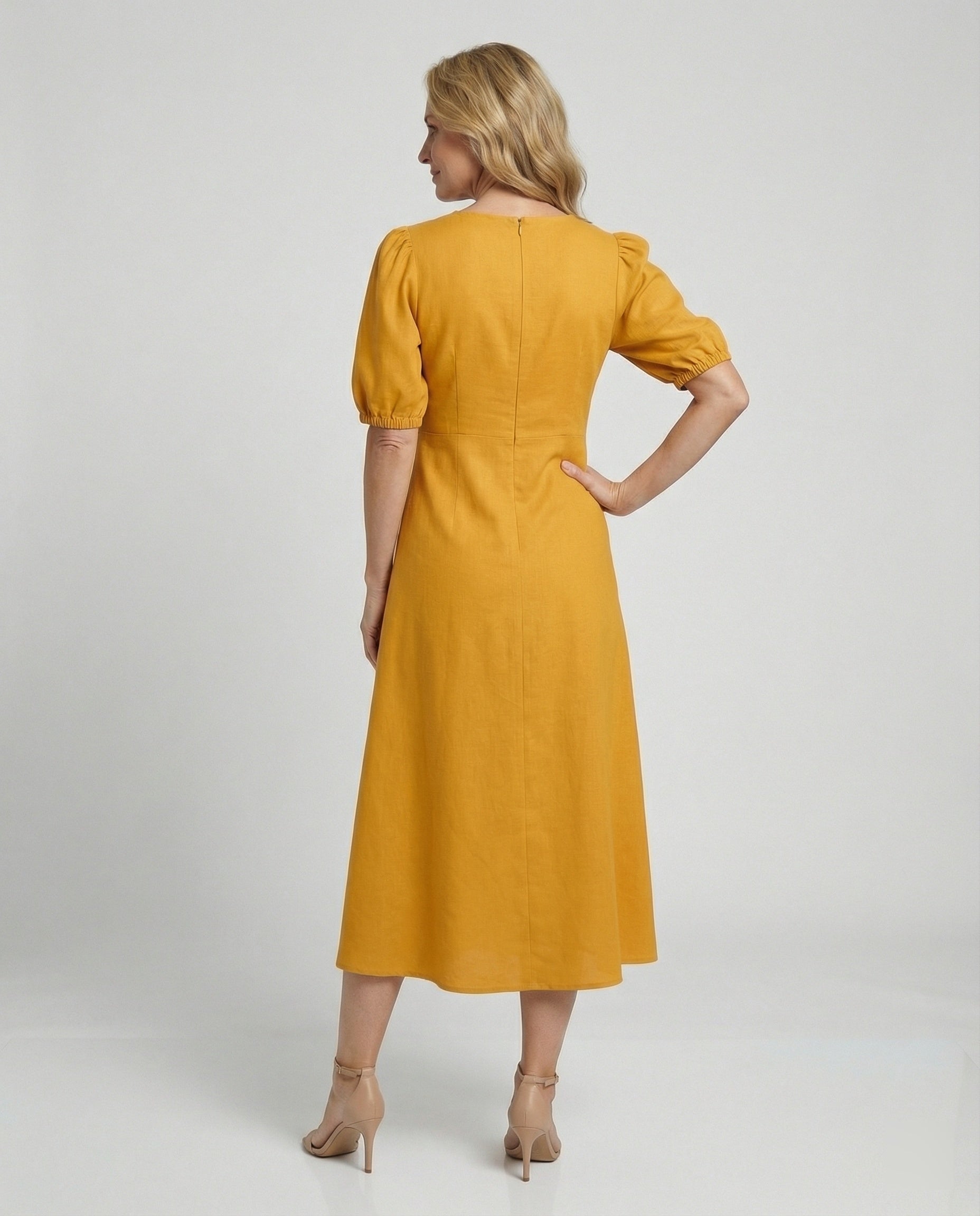 Women's midi dress with balloon sleeves