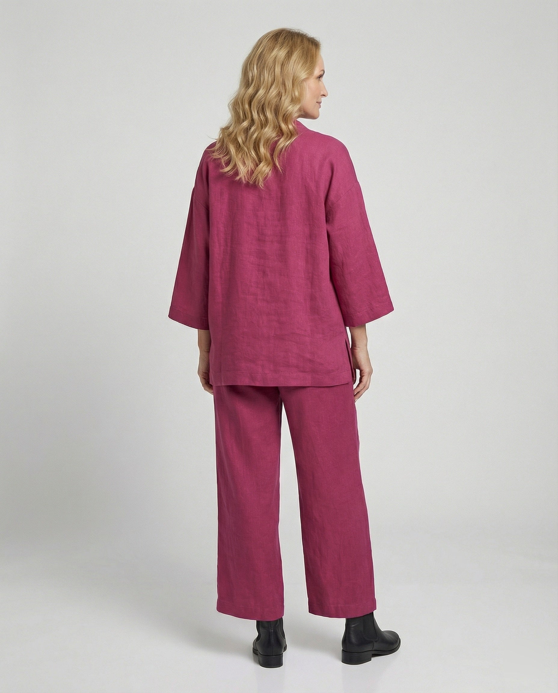 Two-piece set for women with oversized blouse