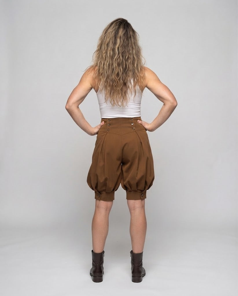 Women elegant balloon shorts with double button detail Chichicherry