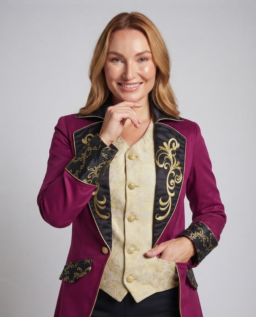 Ladies royal tailcoat with luxurious embellishments Chichicherry