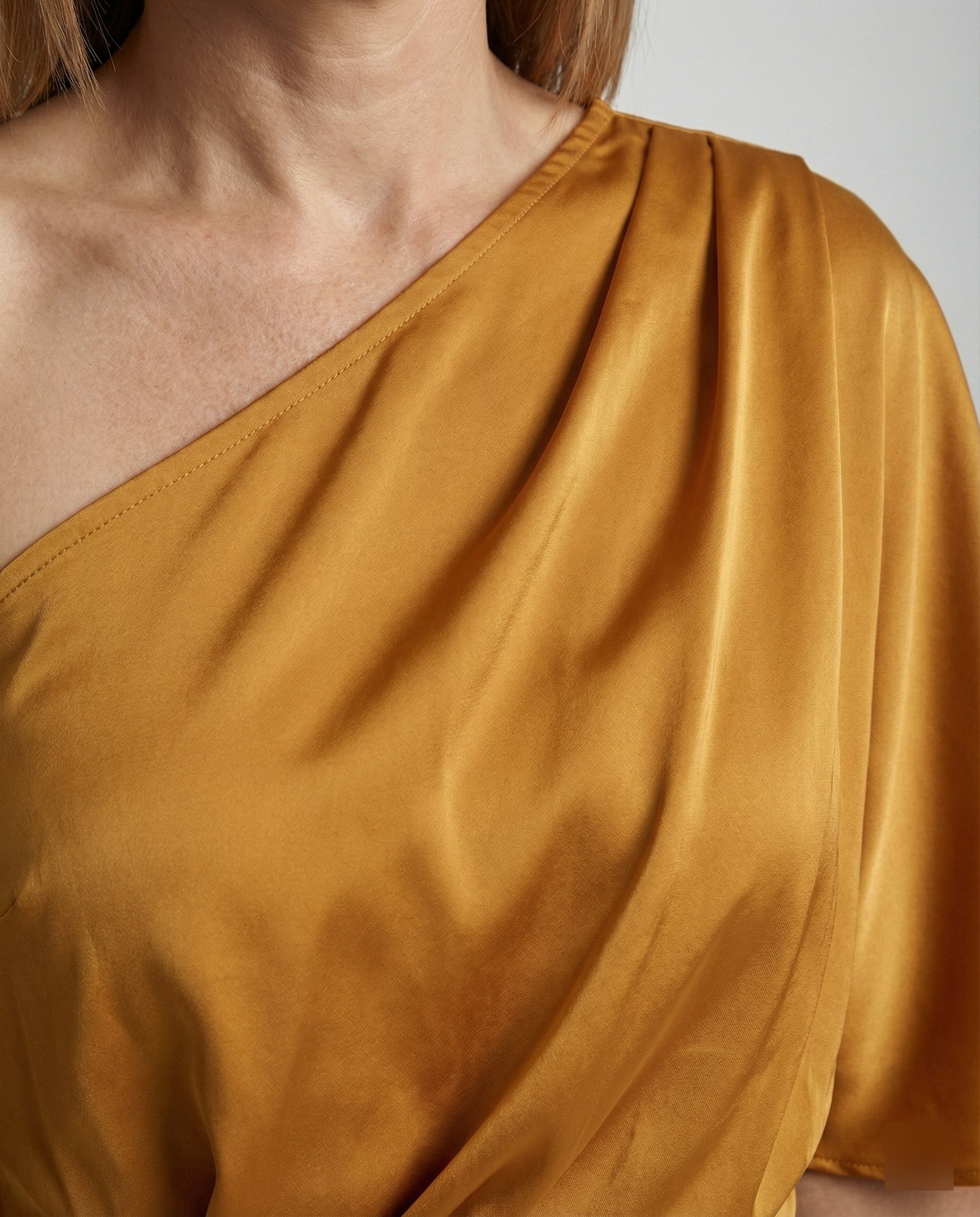 Elegant long evening dress made of satin with slit