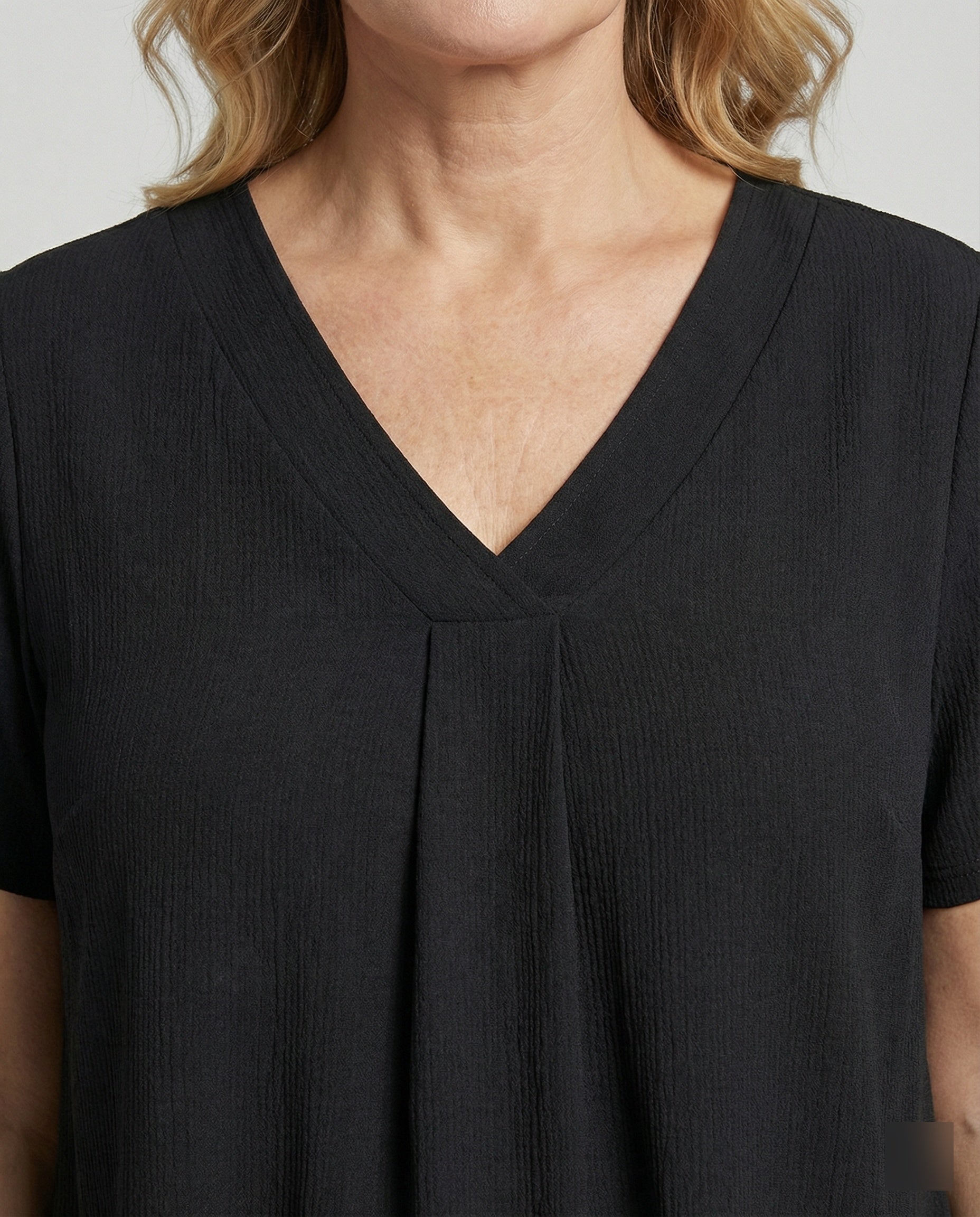Tunic blouse women with V-neck
