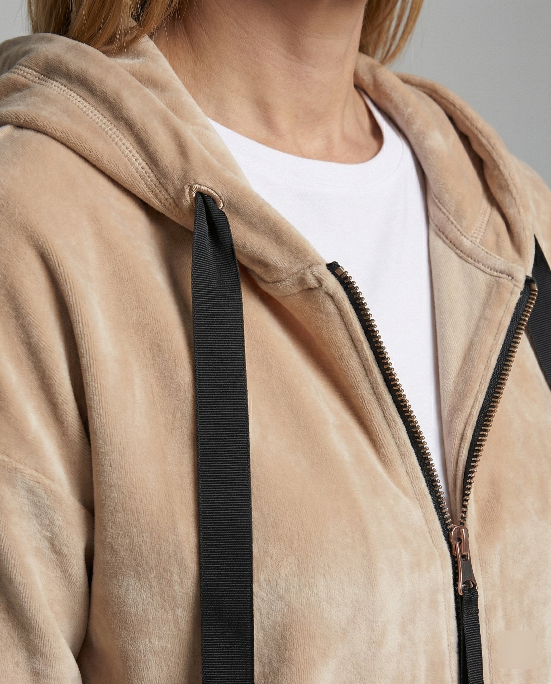 Leisurewear Women's Velour Hoodie