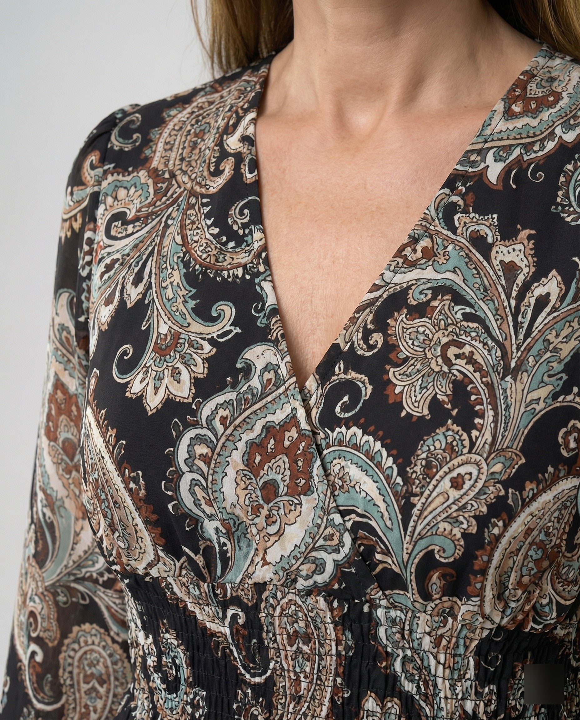Ladies Maxi Dress Paisley with Leg Slit