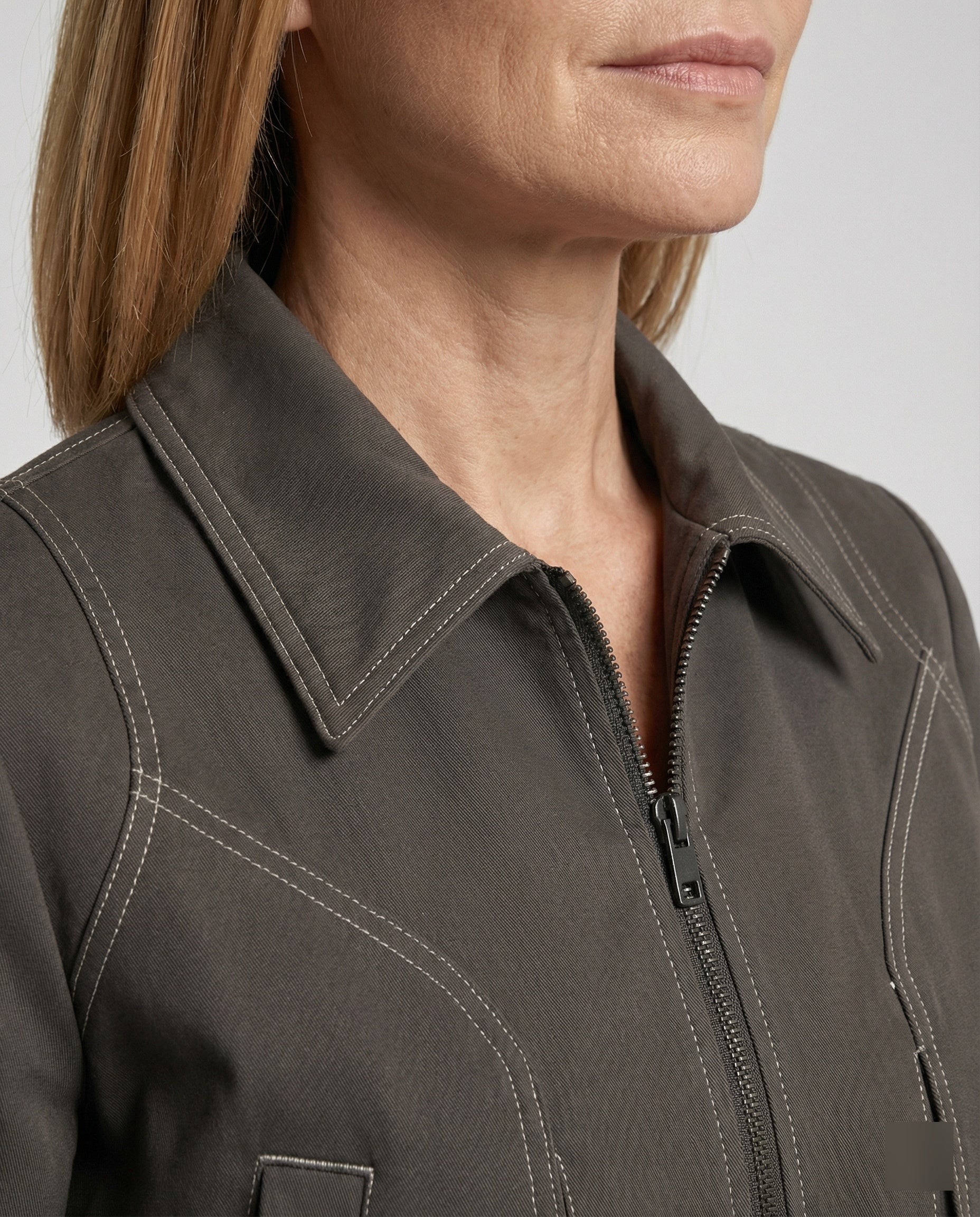 Women's Short Jacket with Zipper