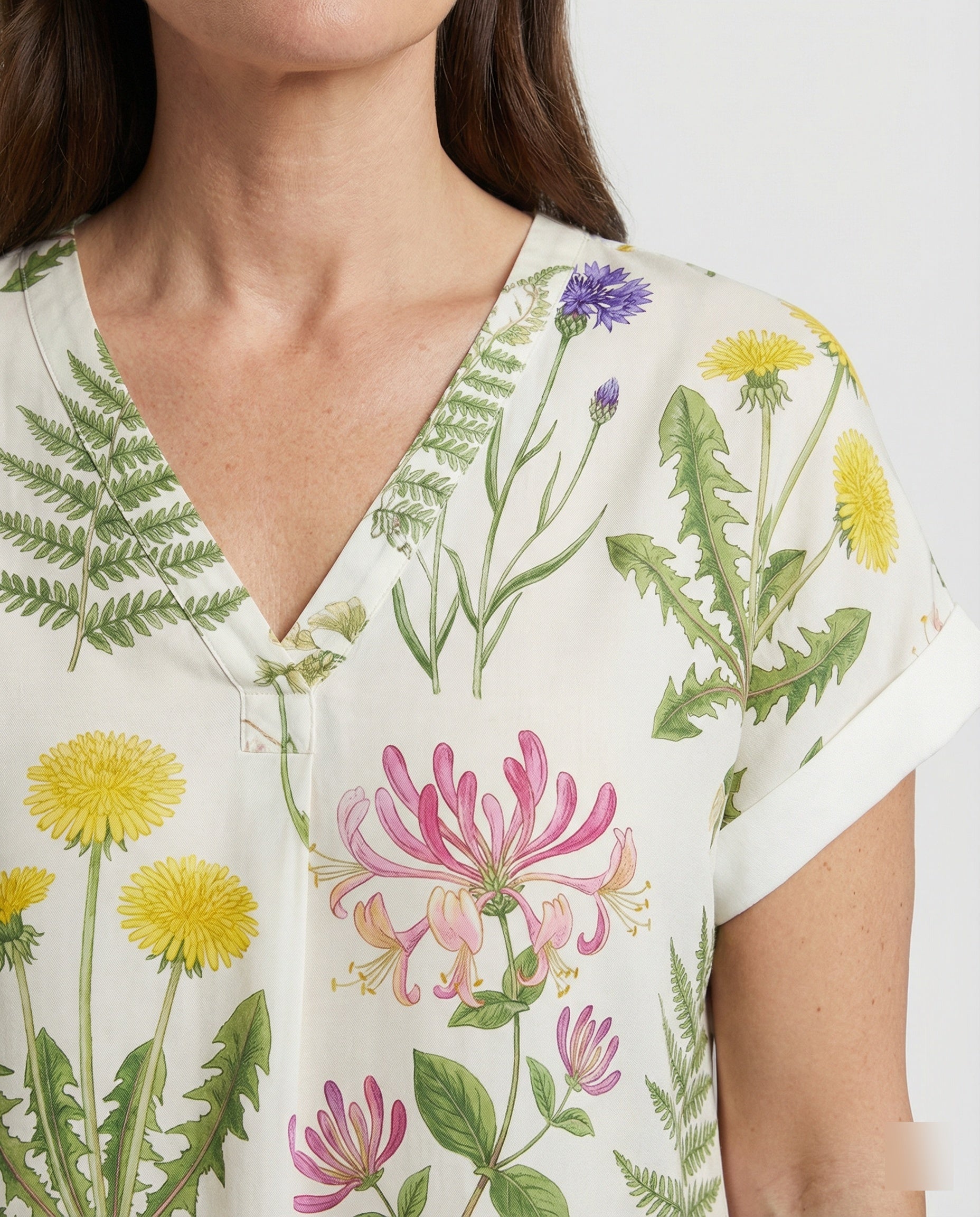 V-neck blouse linen look ladies