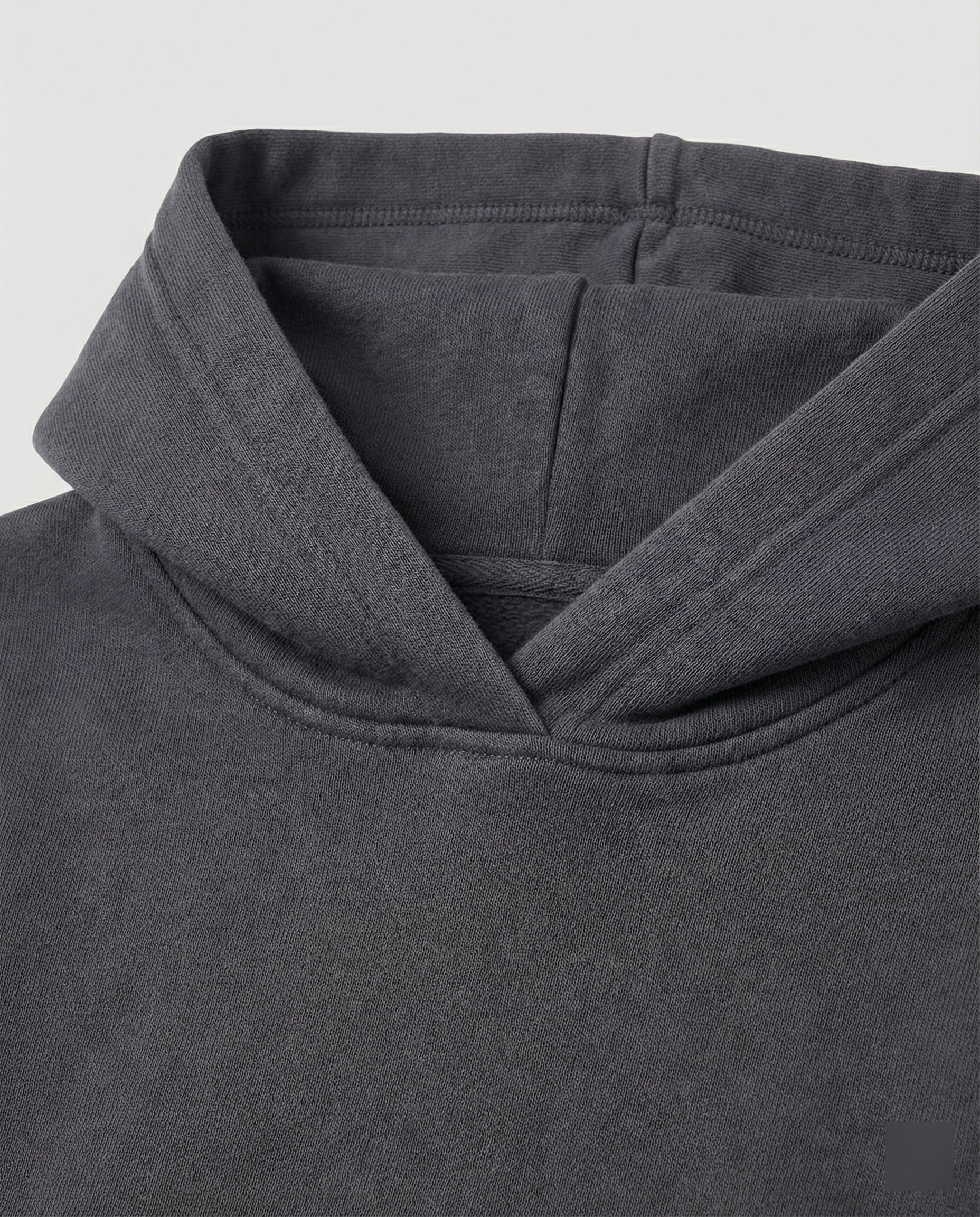 Women's tracksuit with hoodie