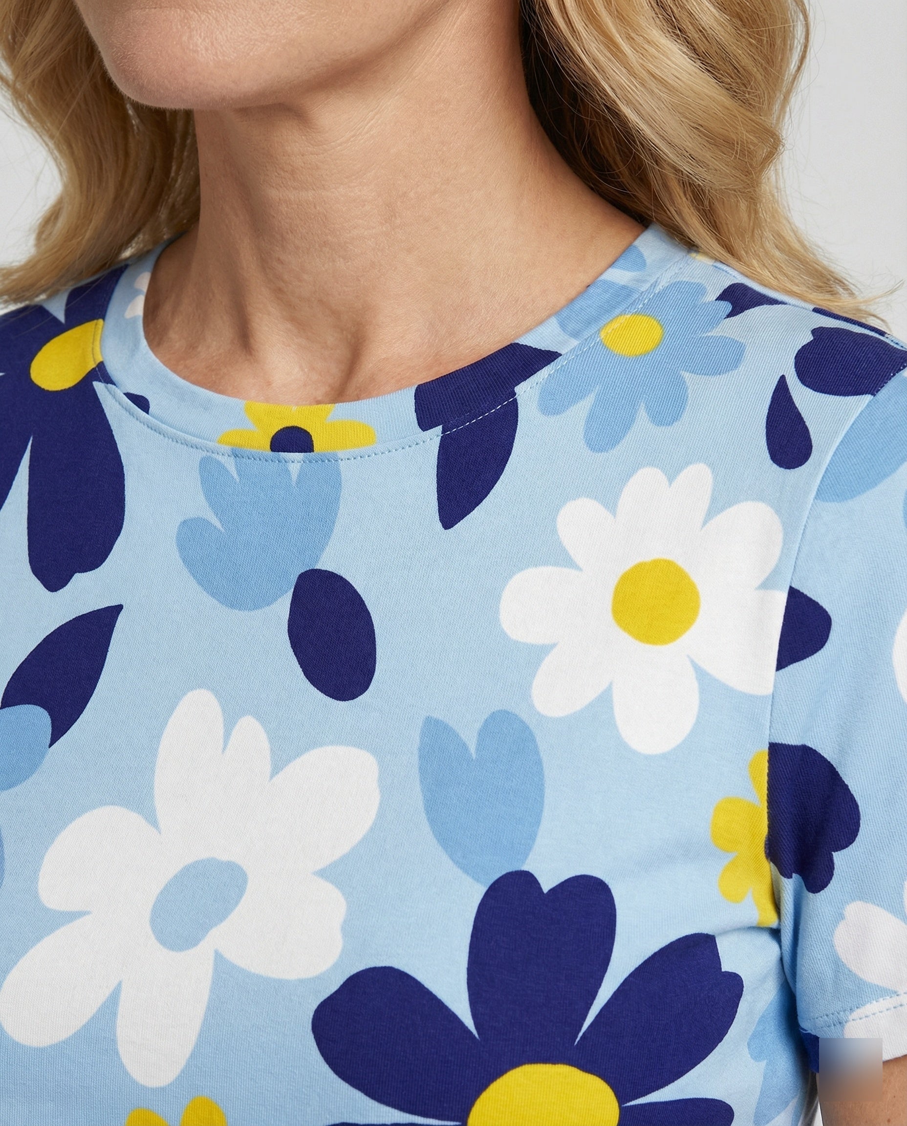Short Sleeve Shirt Women With Floral Print