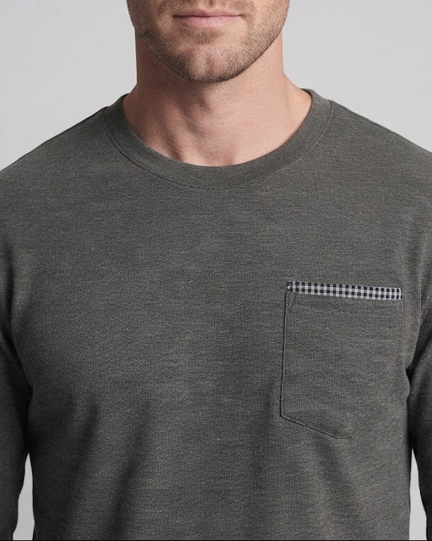 Men's long-sleeve shirt made of heathered jersey with chest pocket Chichicherry