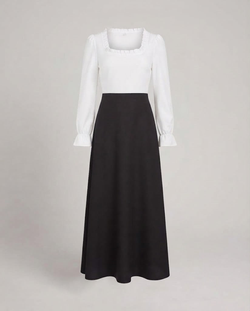 Women’s historical costume dress with modern accents and swing skirt Chichicherry