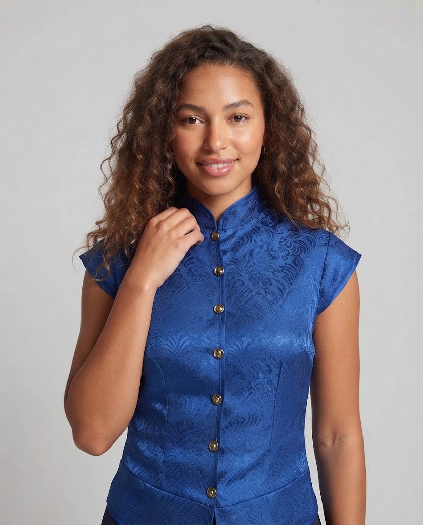 Ladies elegant vest with elaborate design and fine details Chichicherry