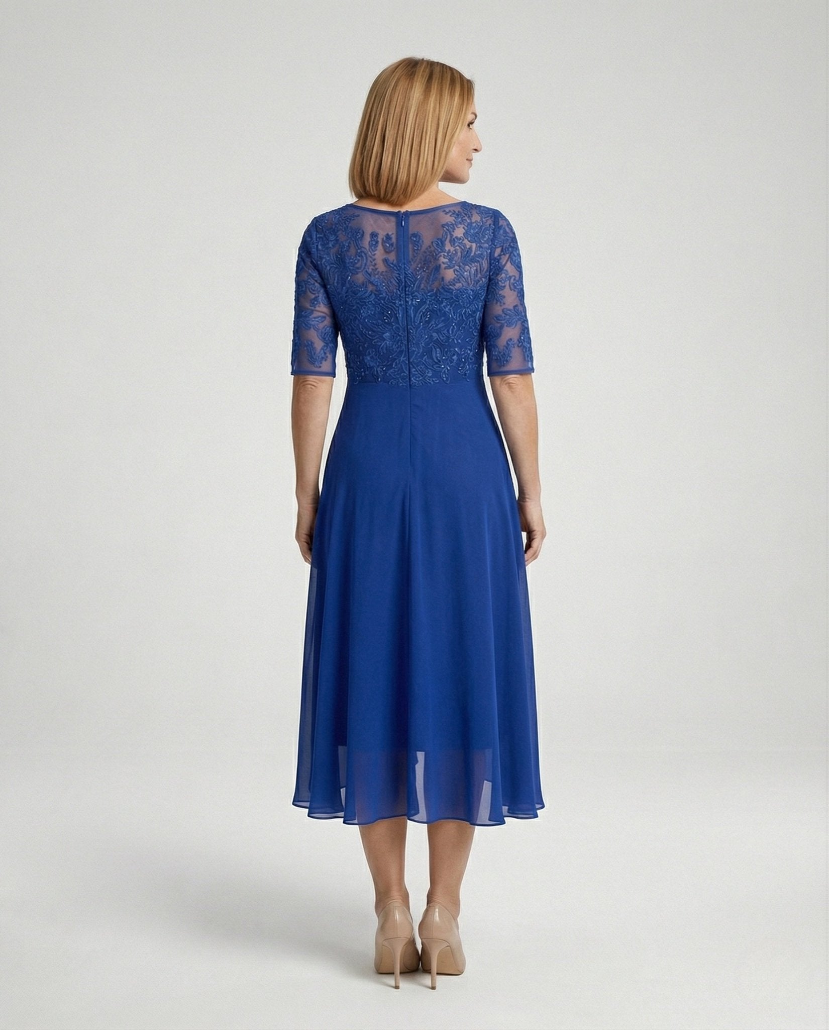 Elegant chiffon evening dress with lace - Chichicherry