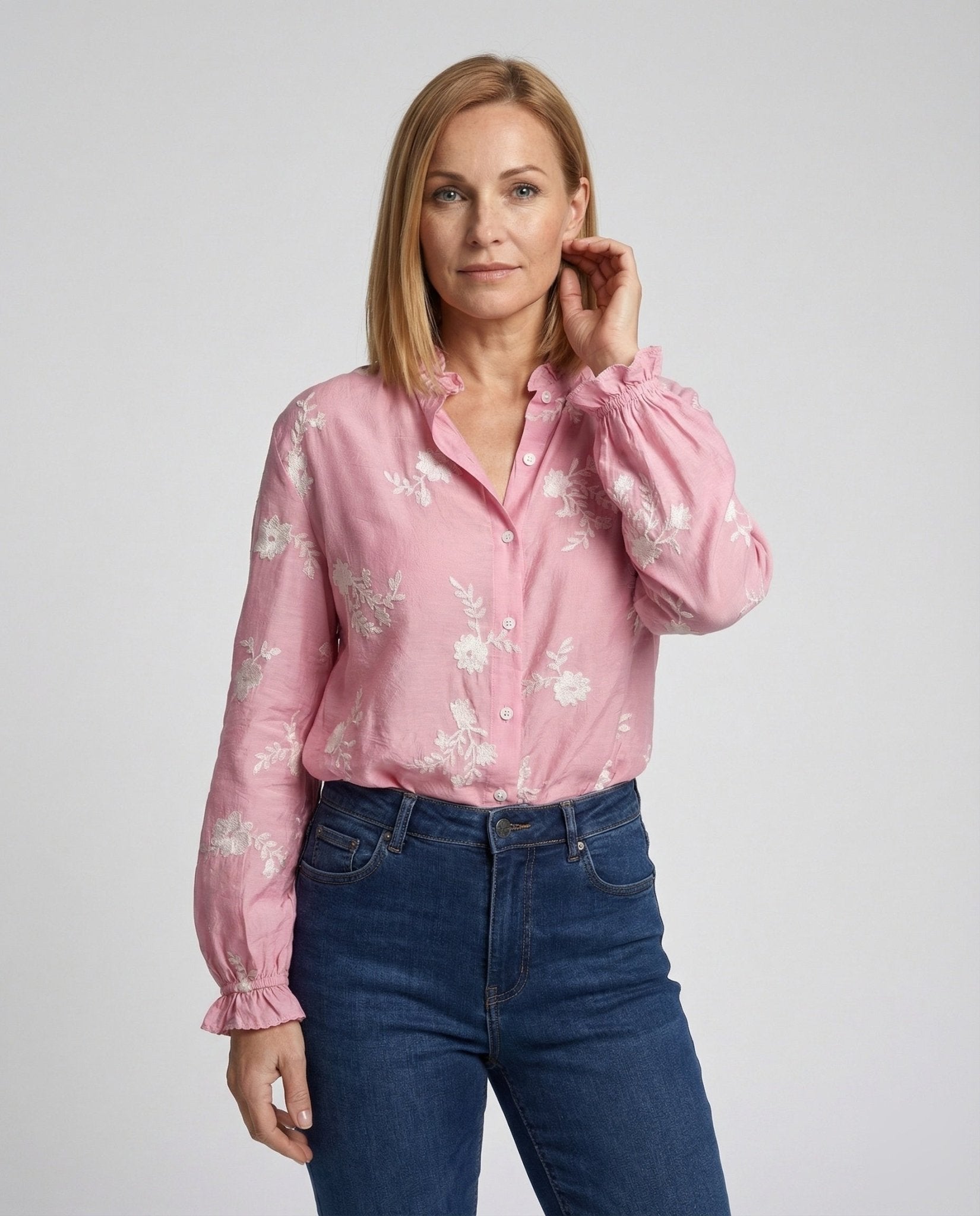 Embroidered blouse with balloon sleeves for women - Chichicherry