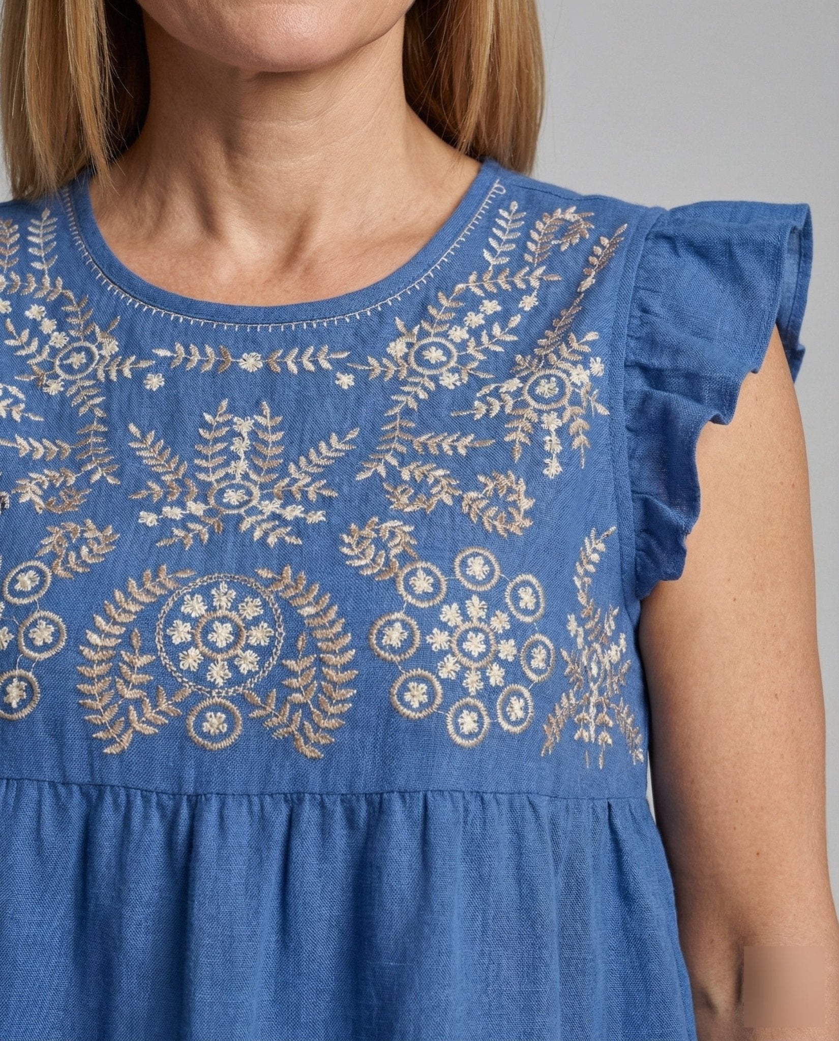 Embroidered tunic blouse women flounce sleeves - Chichicherry
