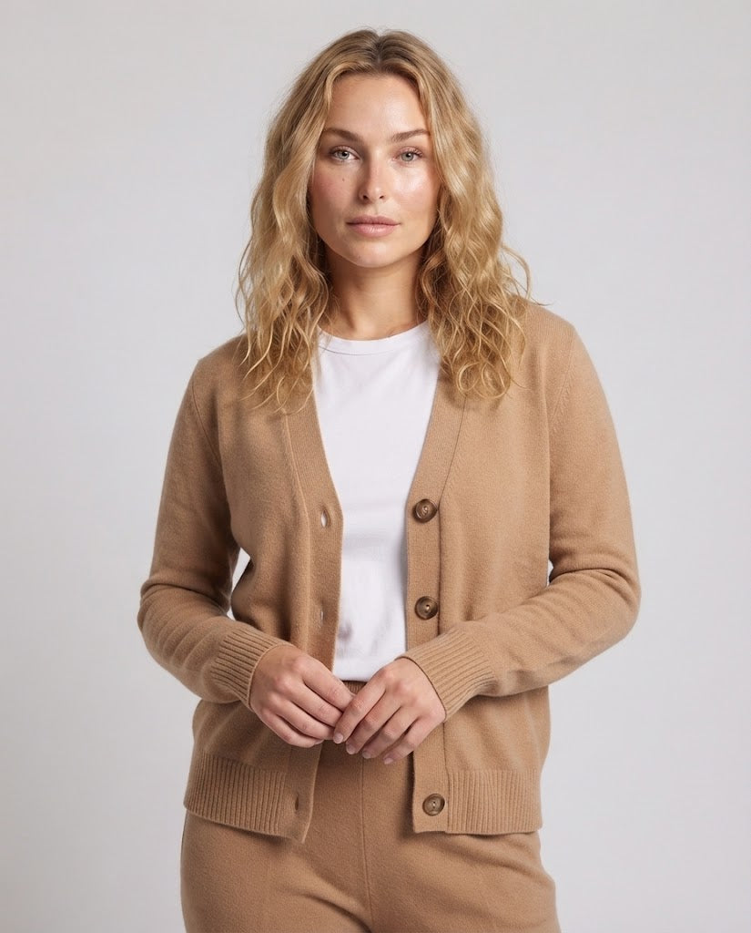 Women's fine-knit short cardigan with round neckline, fine ribbed edge, and subtly tailored silhouette Chichicherry