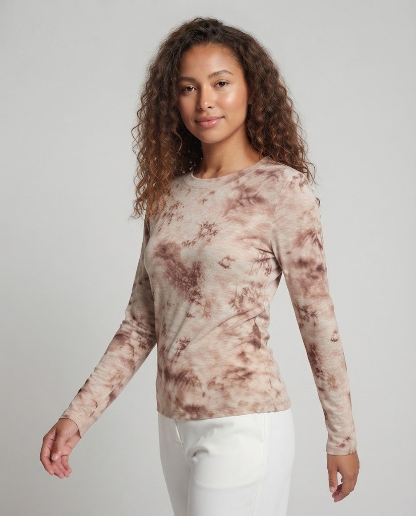 Ladies fine long-sleeve shirt with delicate allover print and round neckline Chichicherry