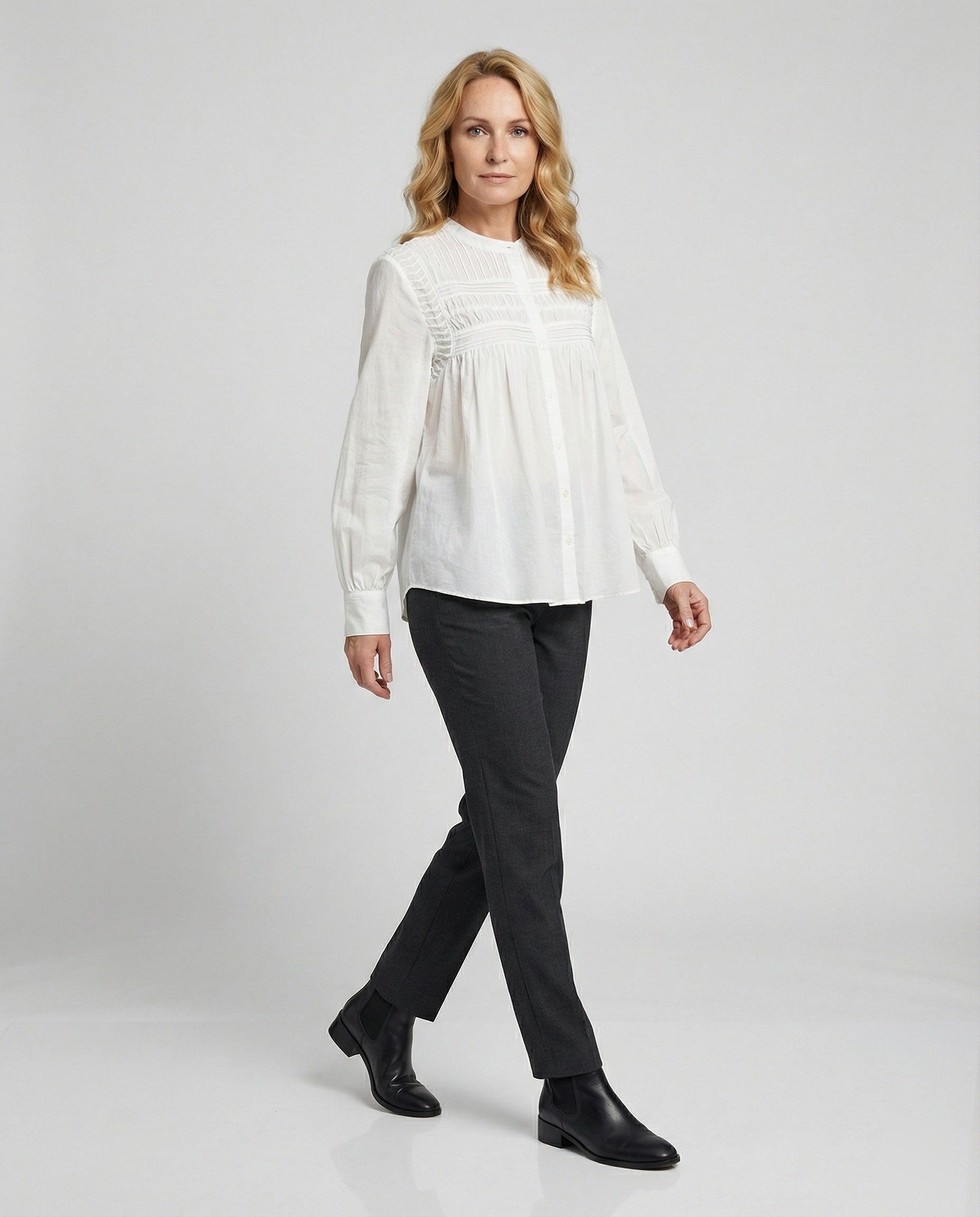 Romantic cotton blouse women