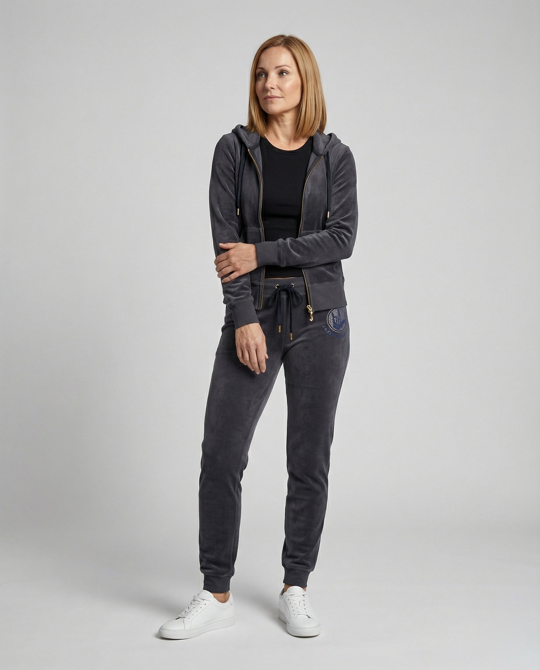 Leisurewear Women's Velour Set Rhinestones