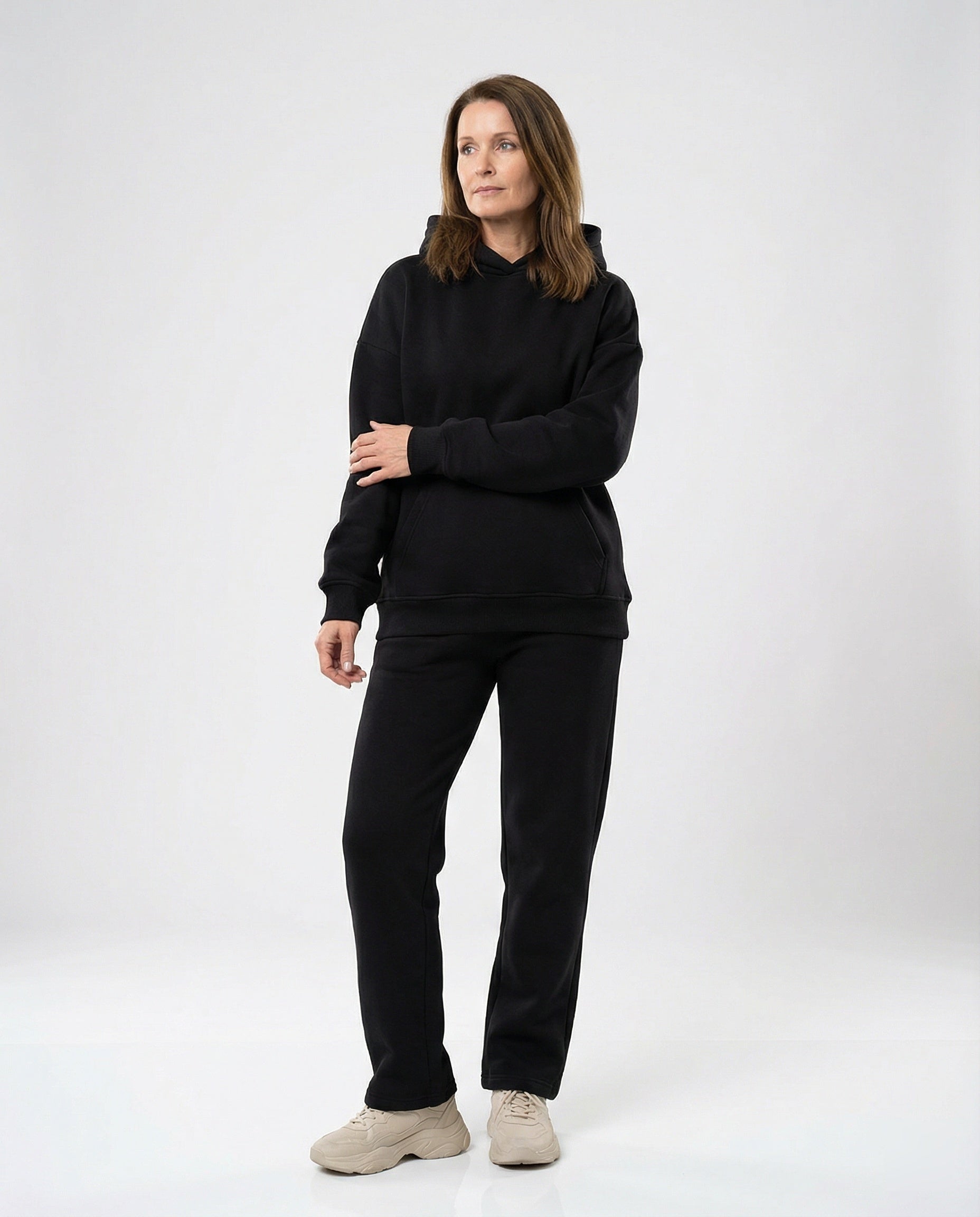 Women's tracksuit with high collar